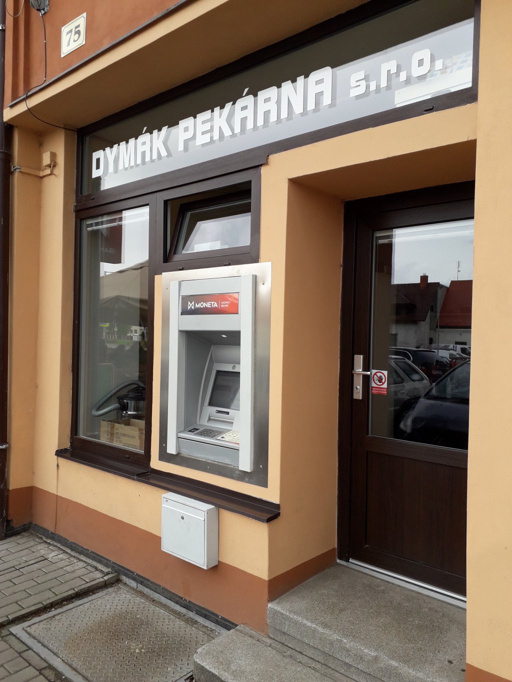 Bankomat MONETA Money Bank foto 2