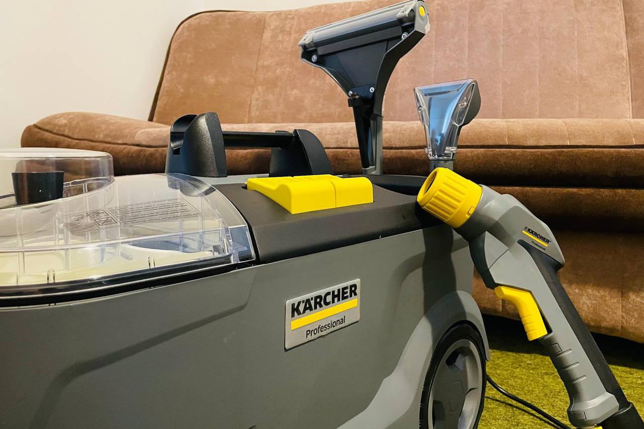 Čištění koberců - Taras Khotskyi