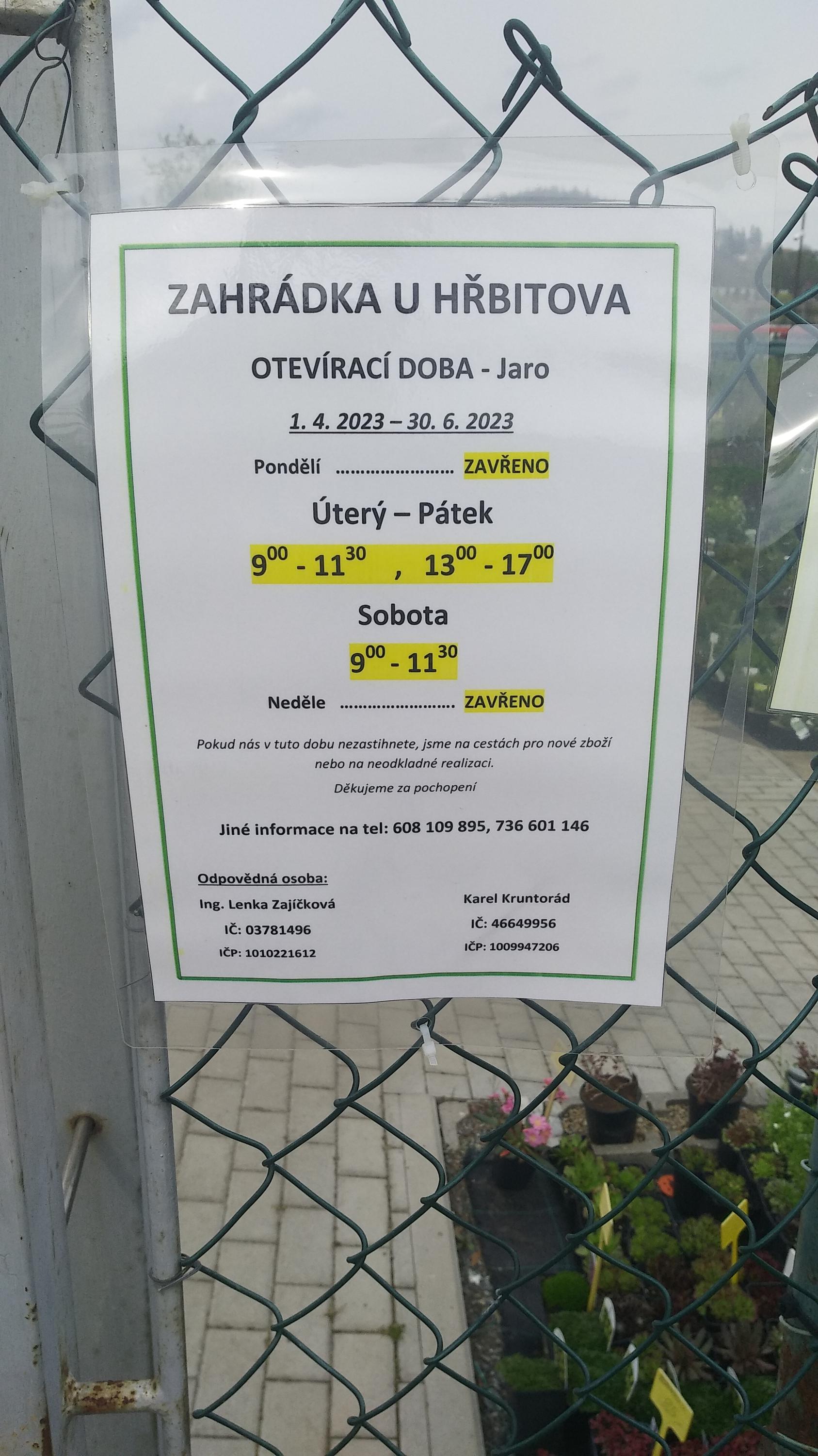 Zahrádka u hřbitova foto 5