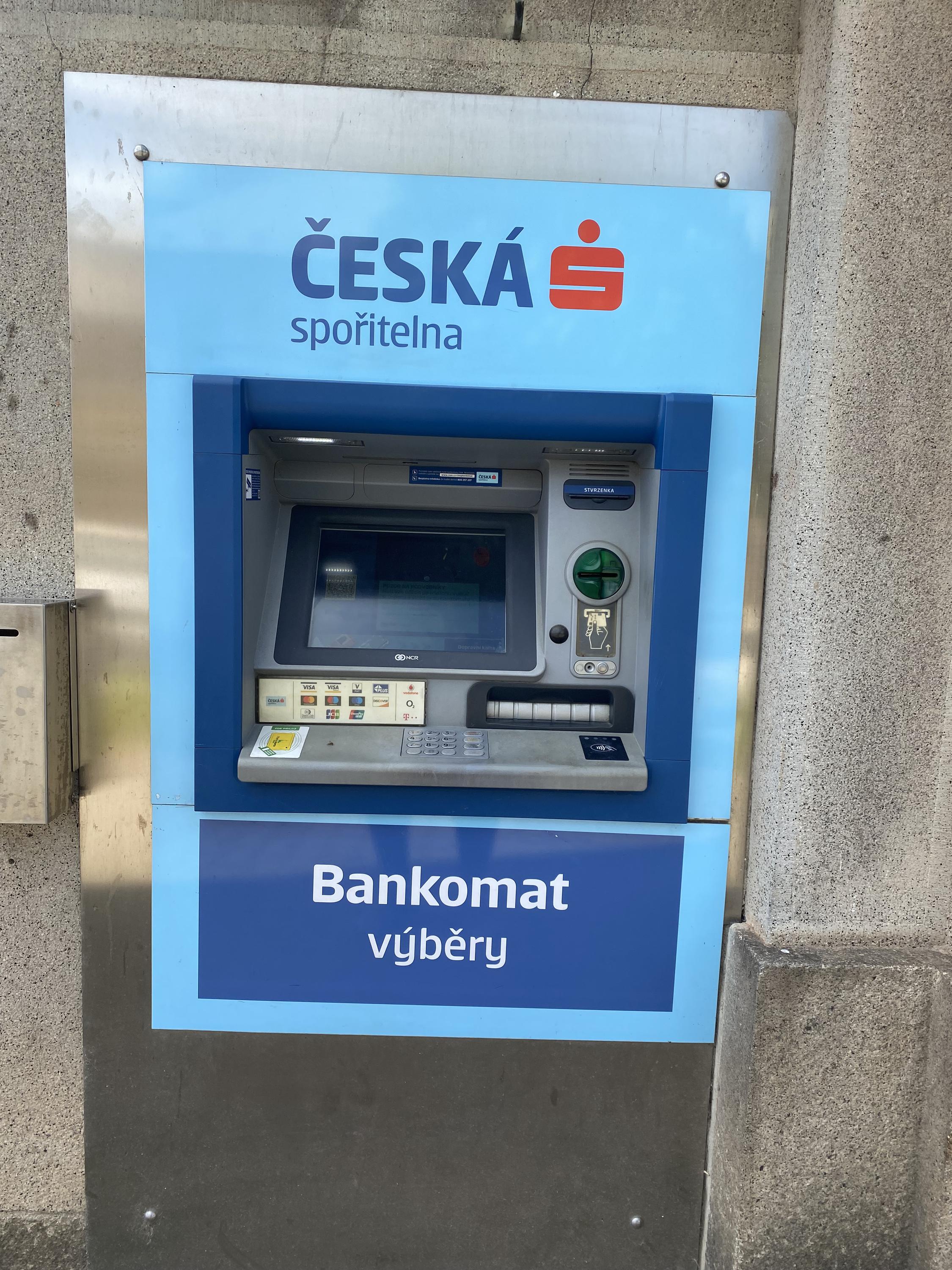 Bankomat České spořitelny foto 2