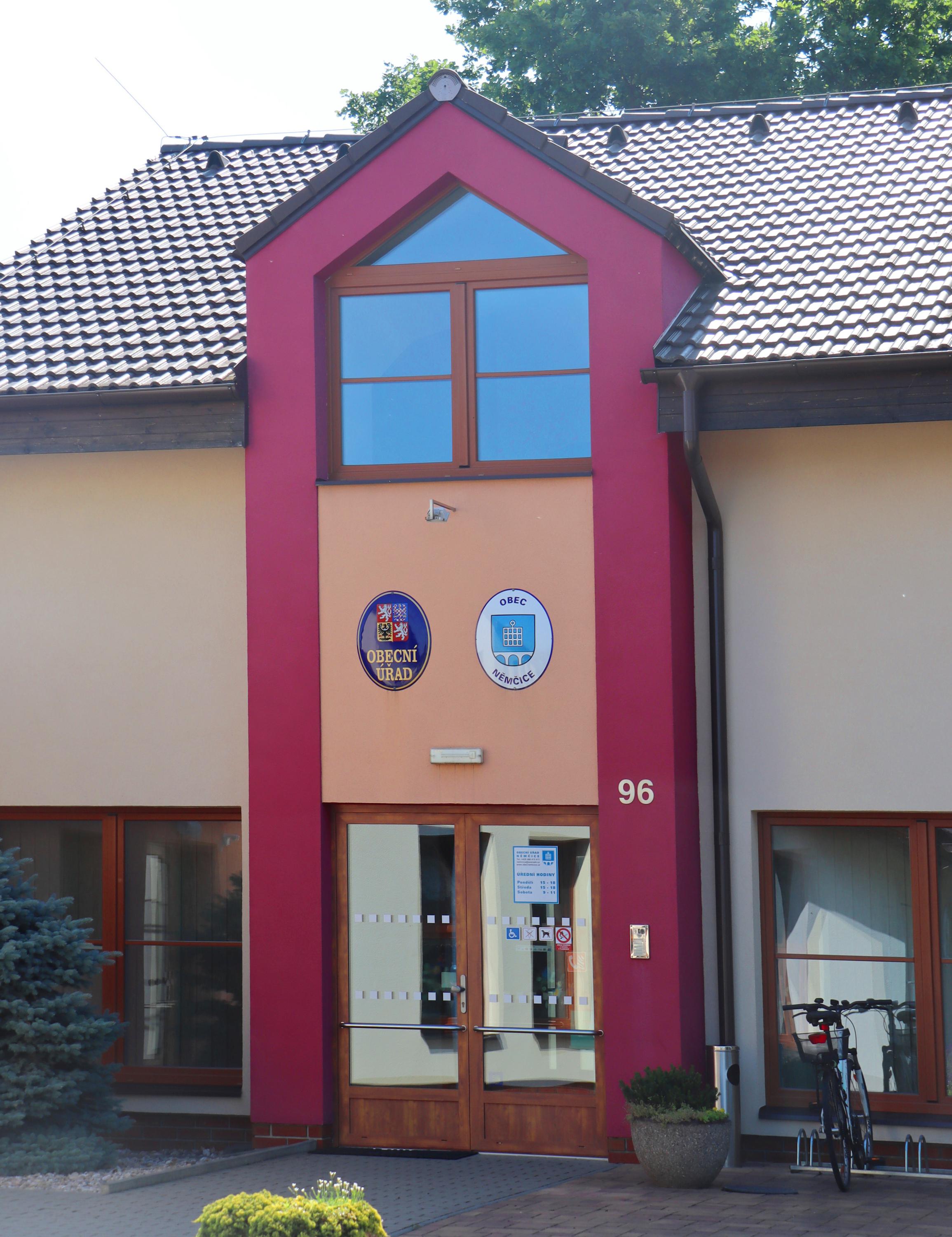 Němčice - obecní úřad foto 3