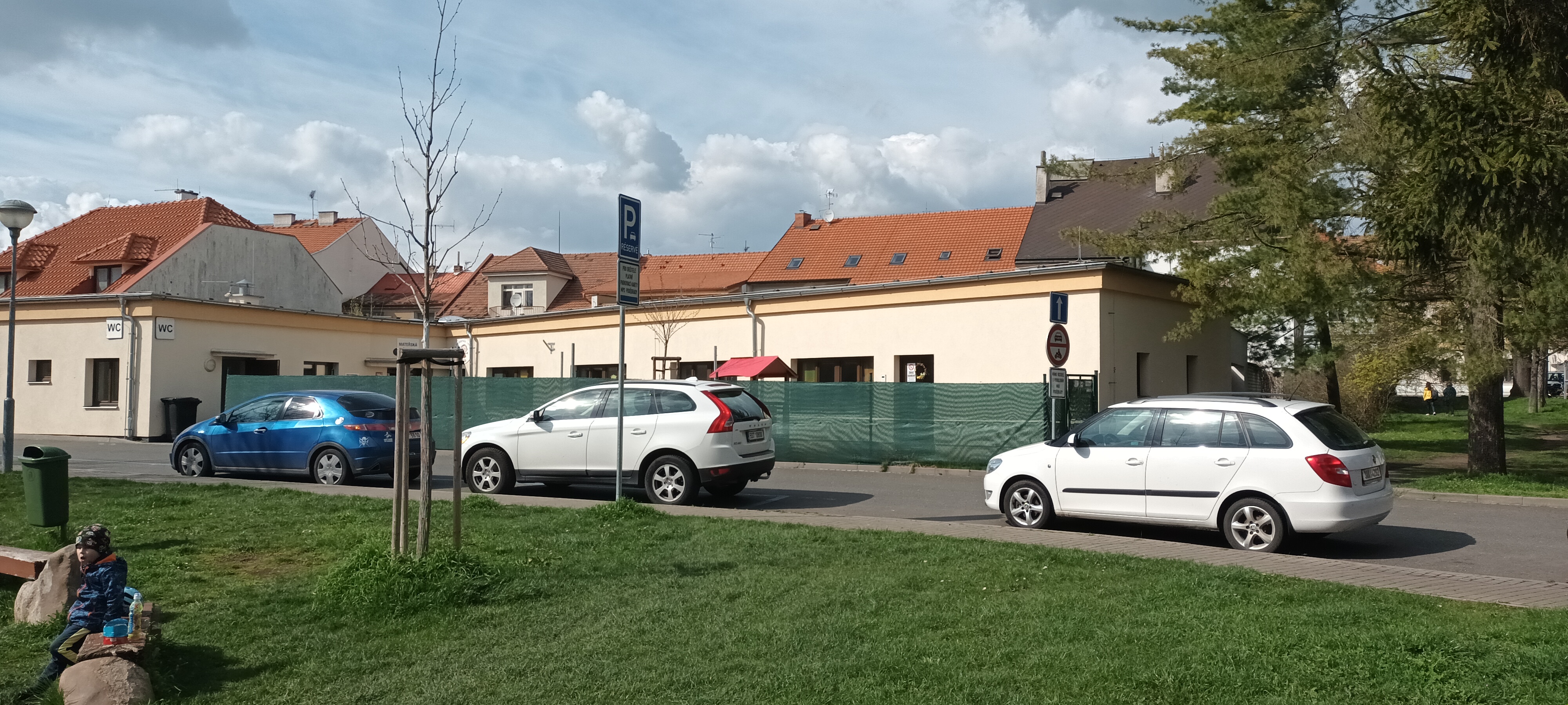 MŠ Poděbrady, Labská foto 2