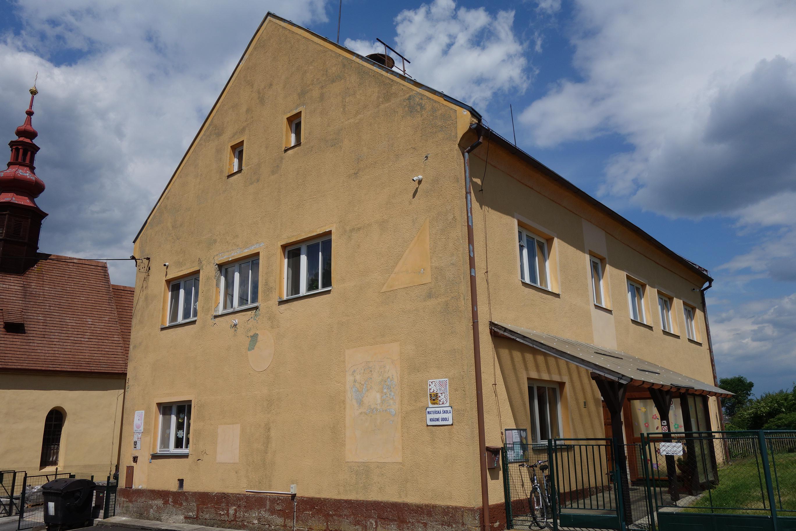 Krásné Údolí - městský úřad foto 1