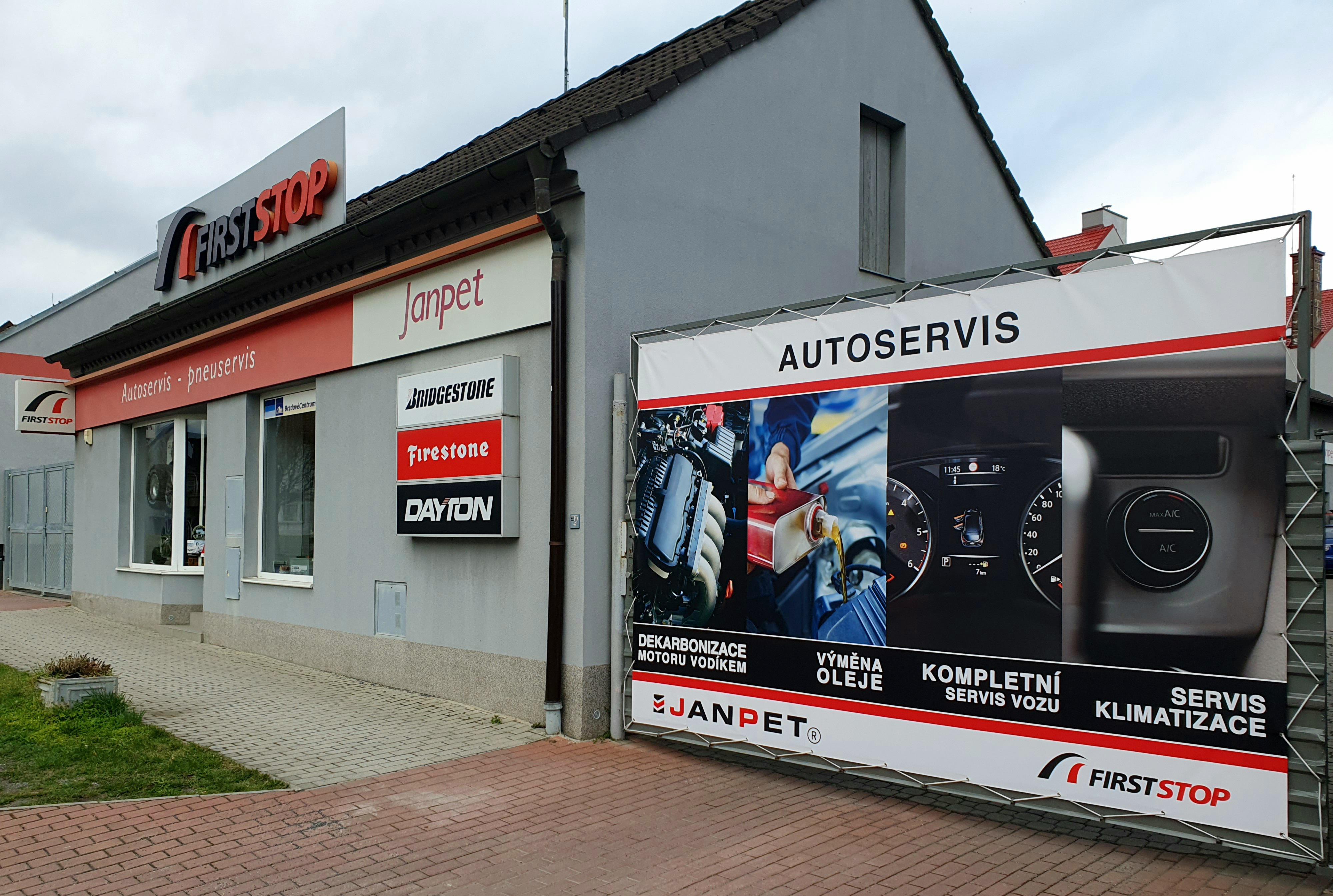 Janpet Autoservis Pneuservis First Stop foto 5