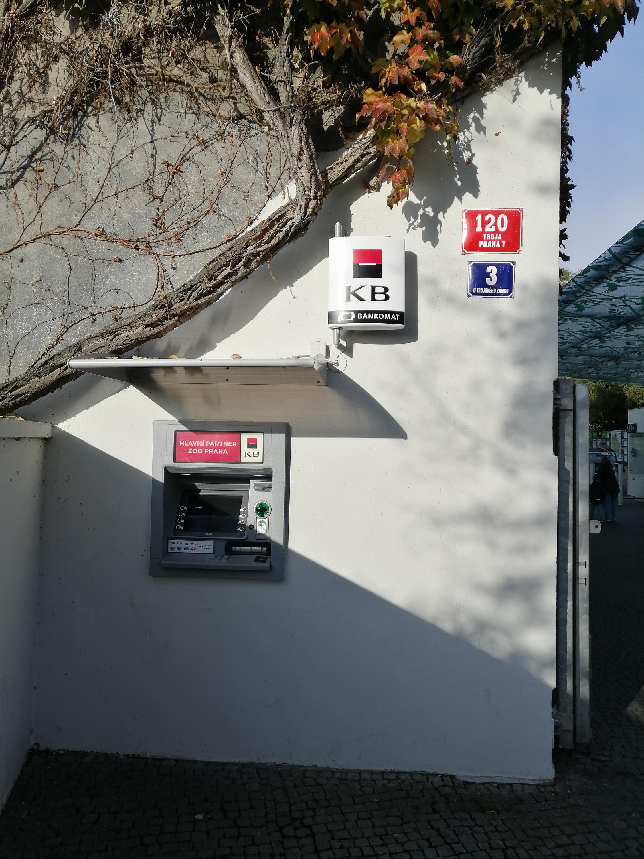 Bankomat Komerční banky foto 2