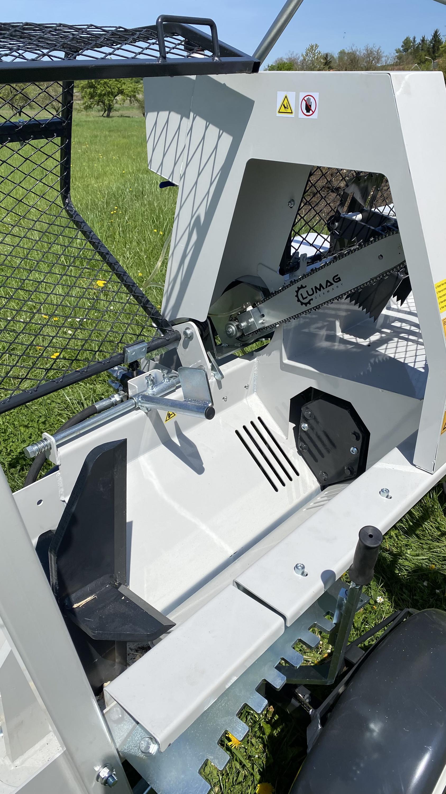 Palivové dřevo Ing. Miroslav Černý foto 4