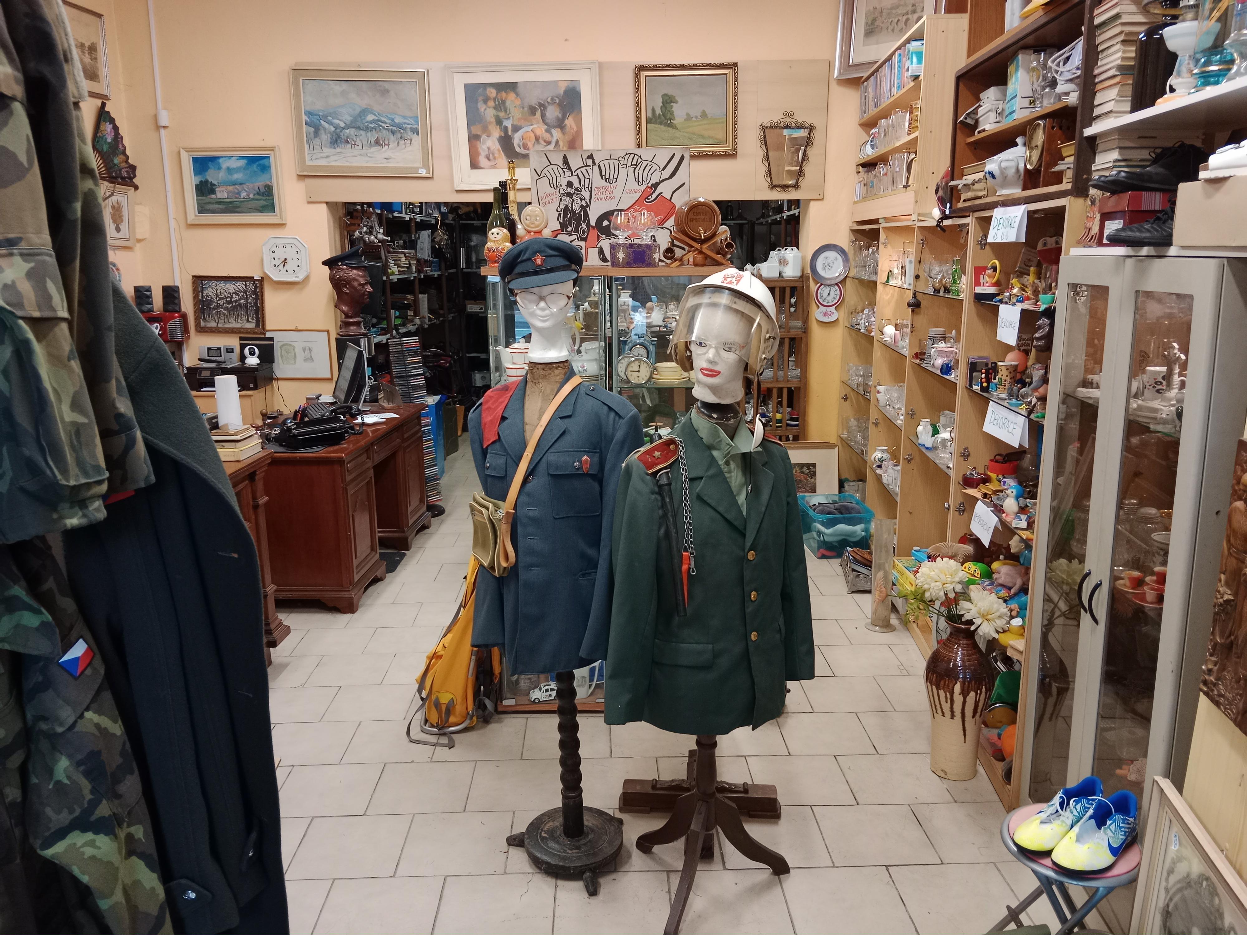 Antik bazar Hranice foto 4