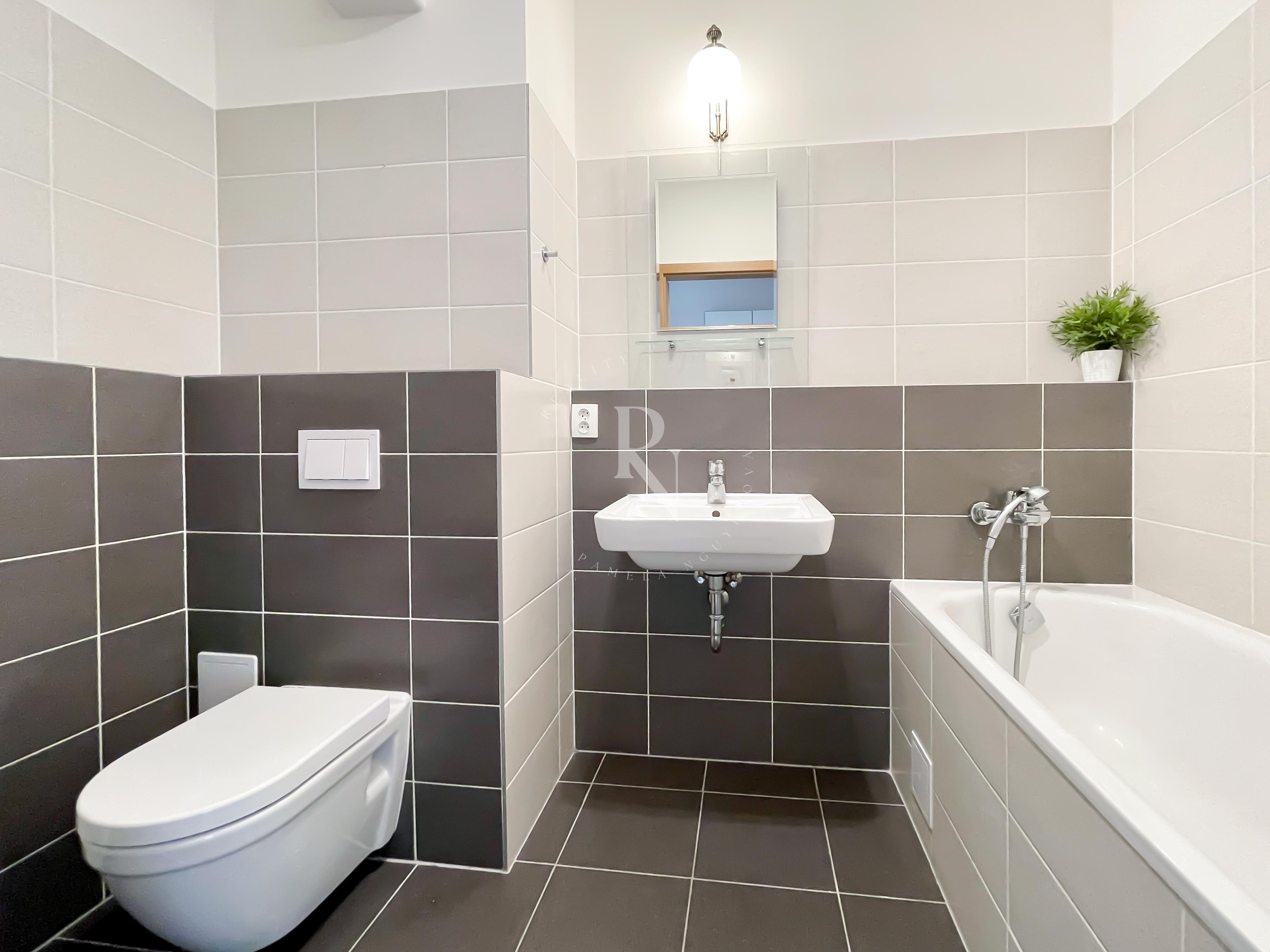 Pamela Nguyenová - realitní služby foto 3