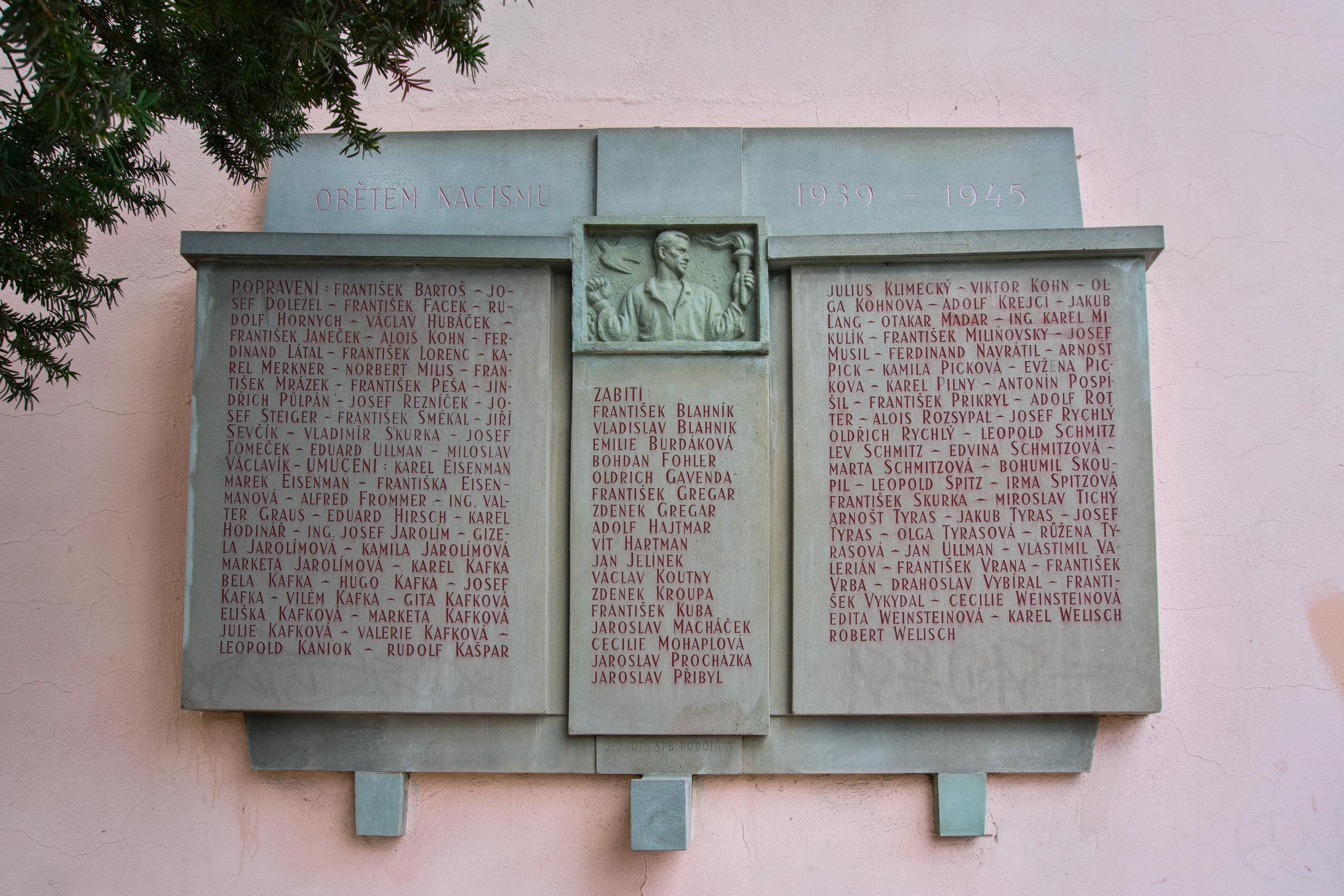 ZŠ a MŠ Olomouc, Řezníčkova foto 3