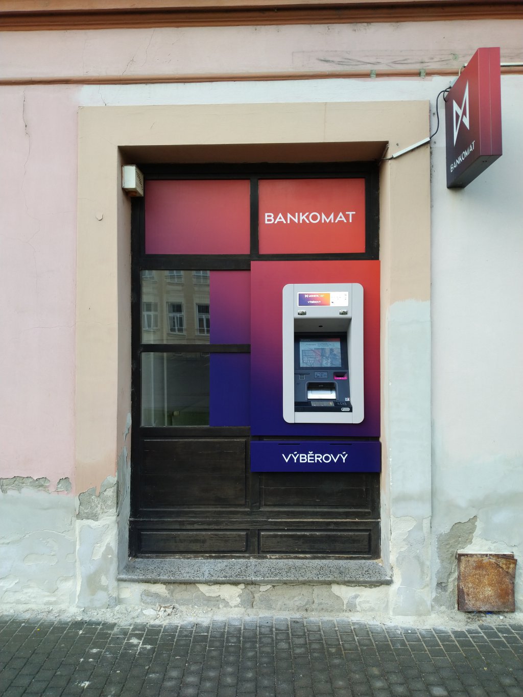 Bankomat MONETA Money Bank foto 2