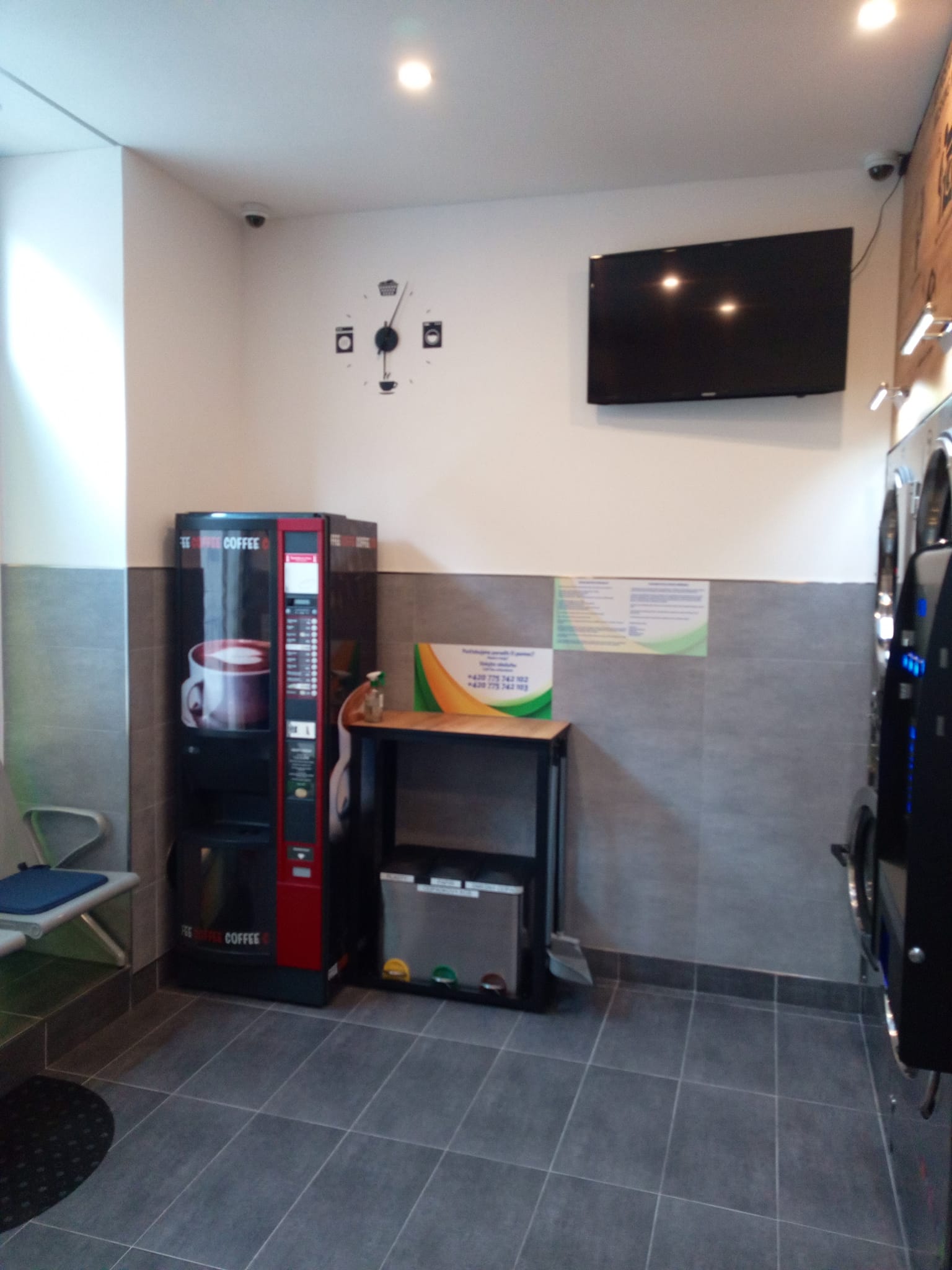 Samoobslužná prádelna CleanWash foto 2