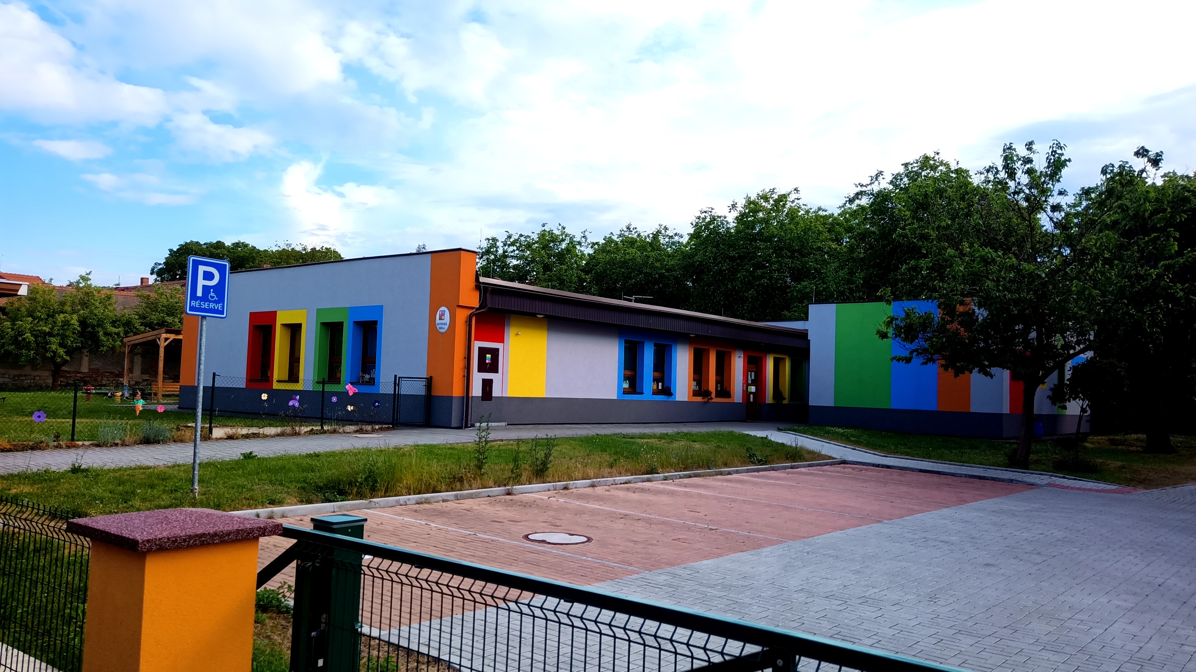 ZŠ a MŠ Tuchořice foto 3