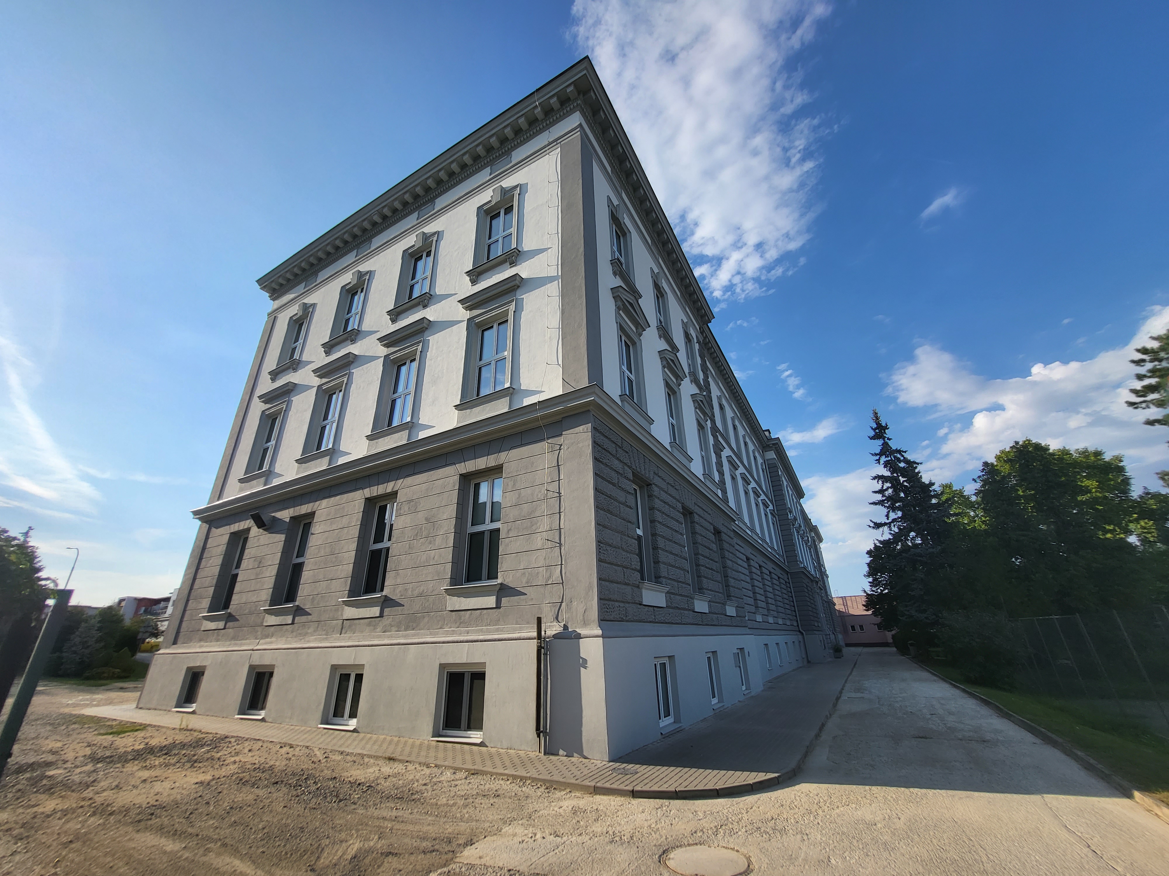 ZŠ Ivančice, Široká foto 4