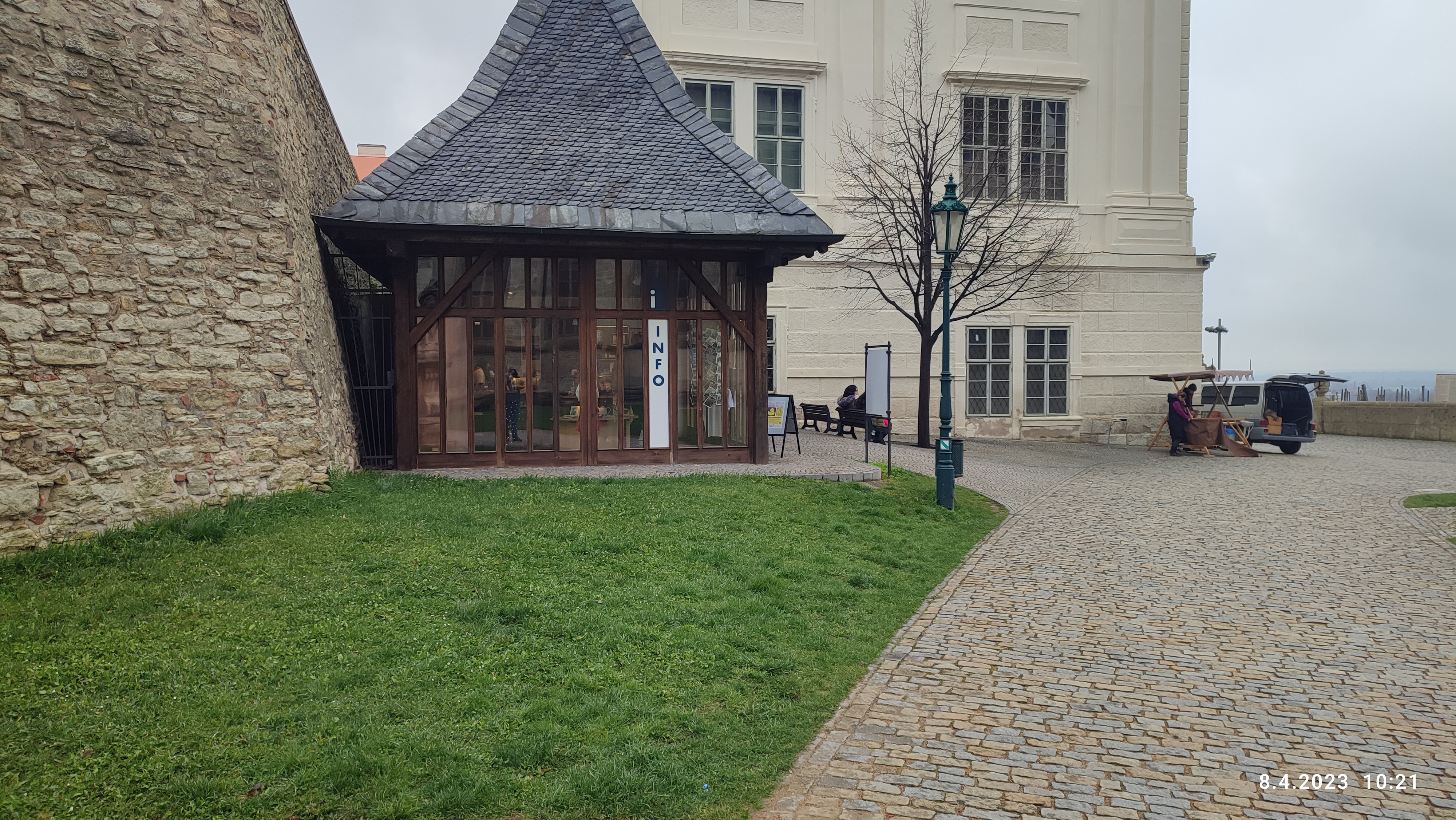 Infocentrum u chrámu svaté Barbory foto 6