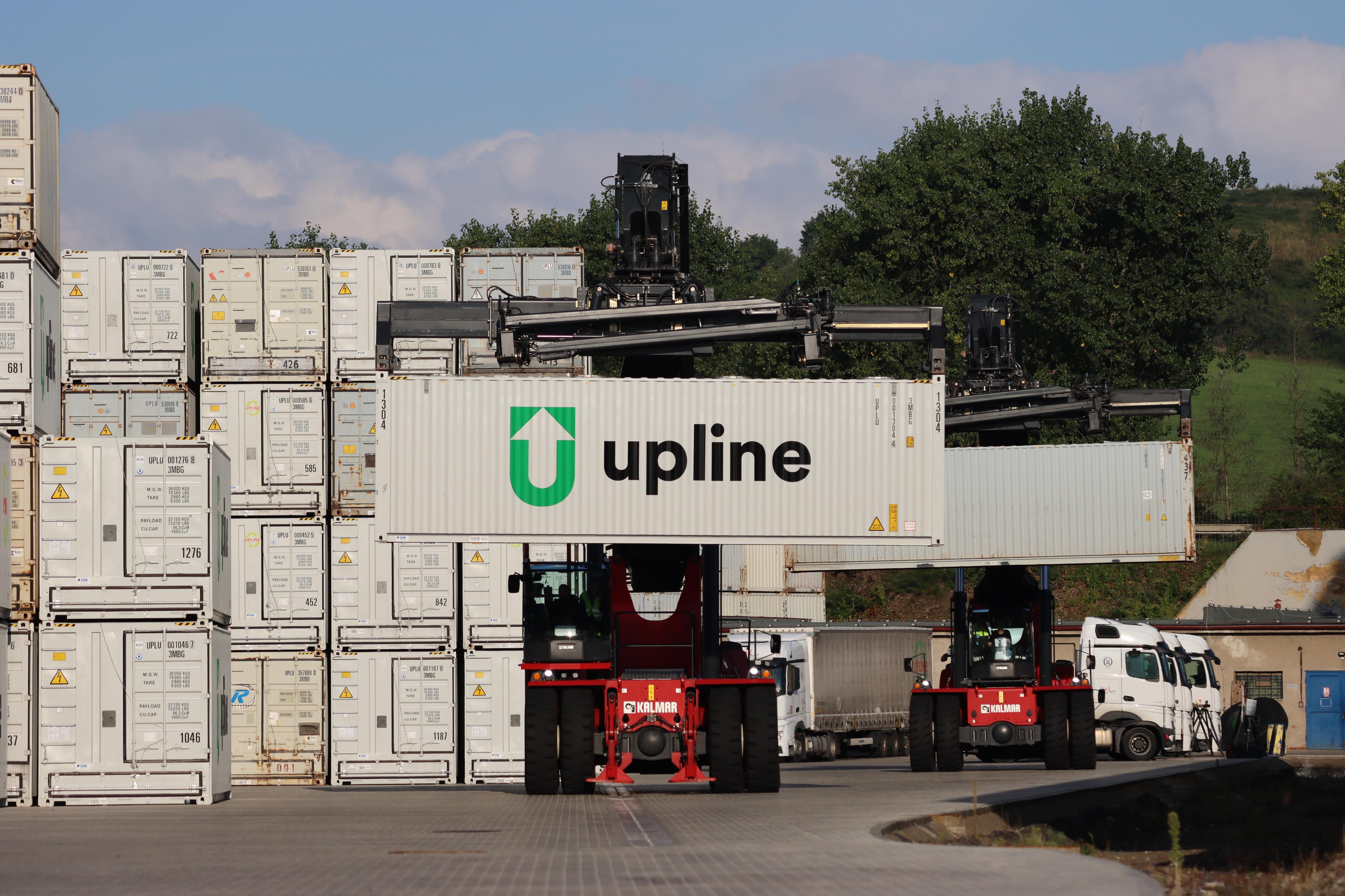 UPLINE CZ, s.r.o. foto 2