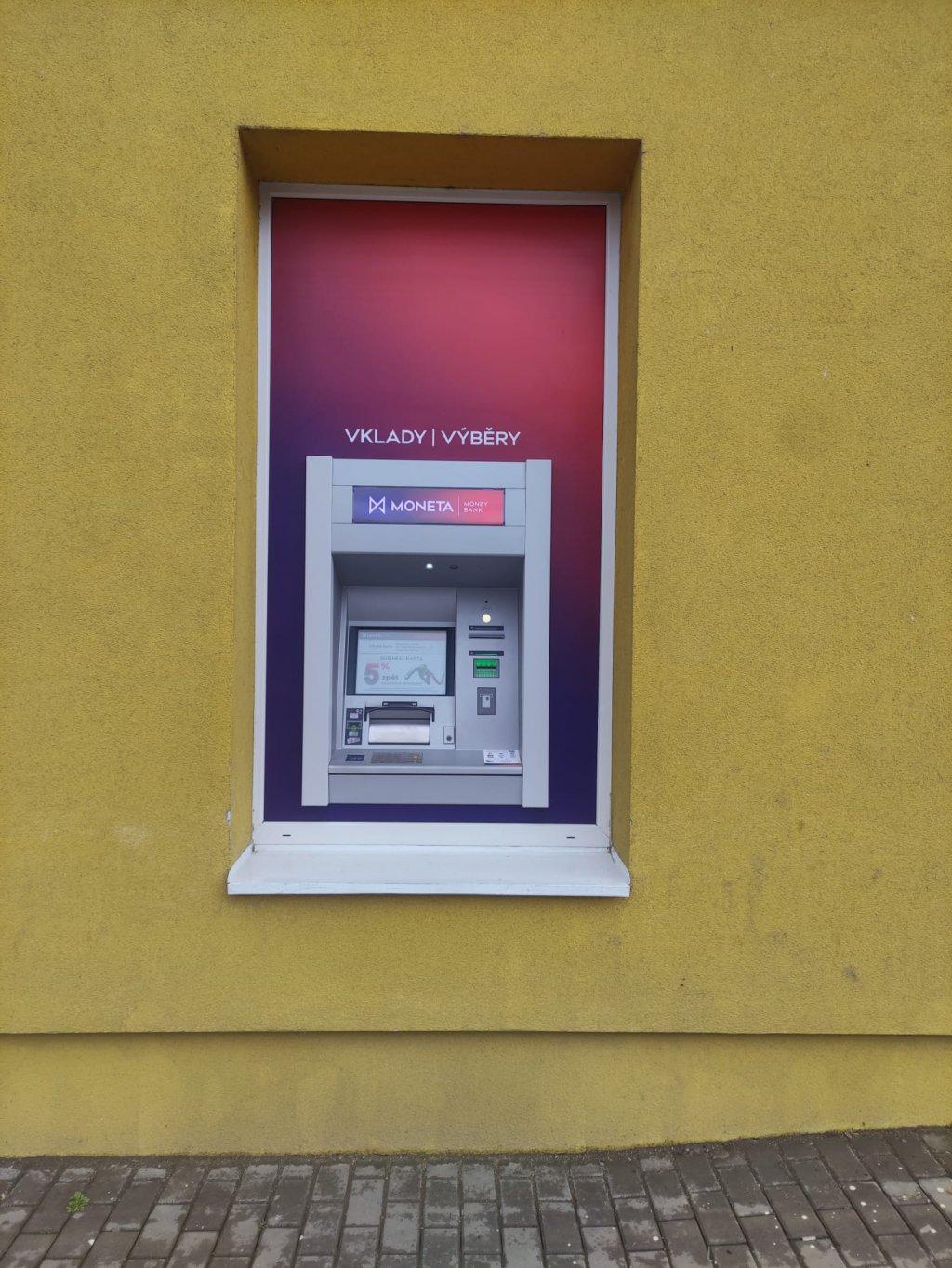 Bankomat MONETA Money Bank foto 2