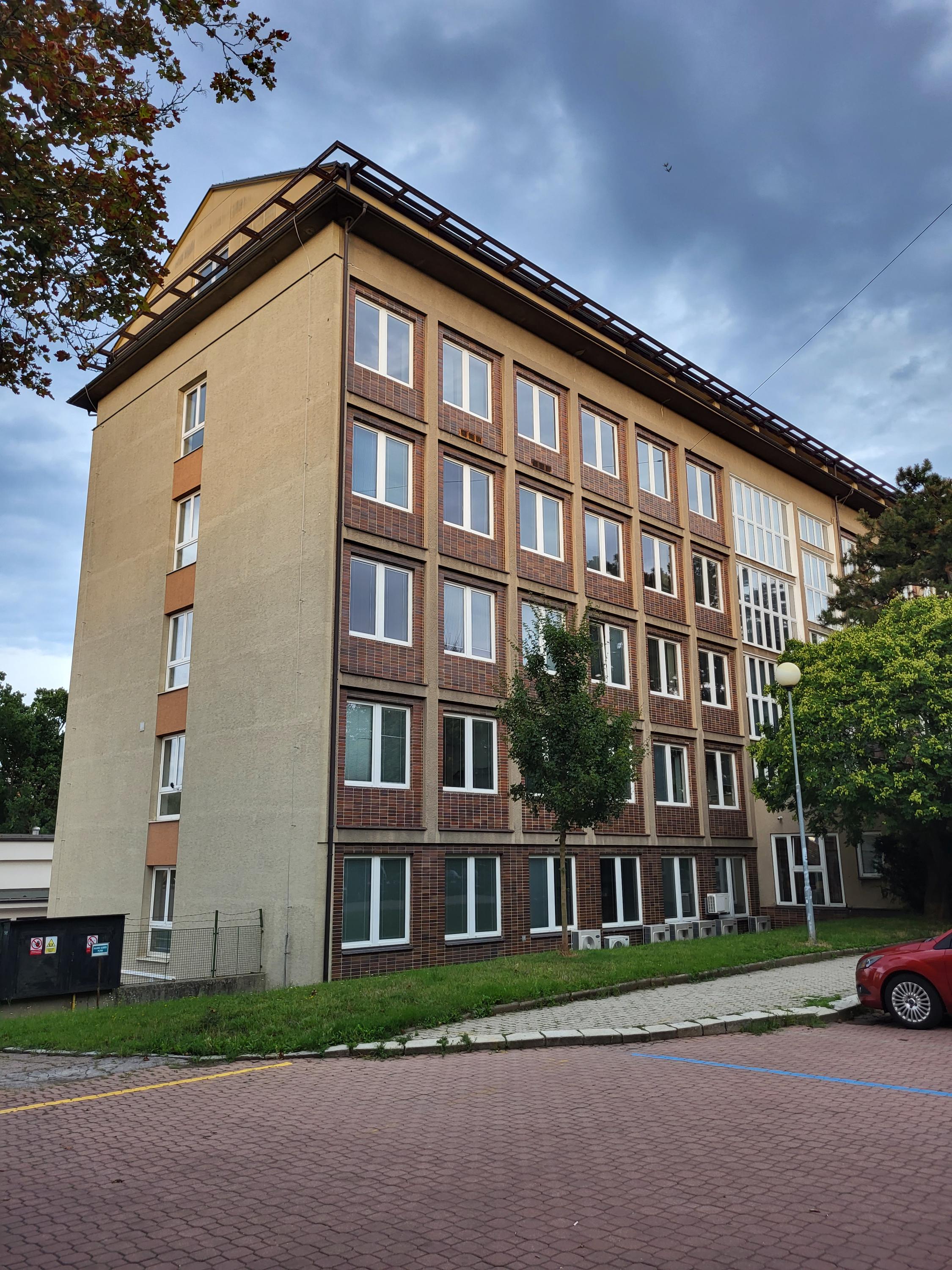 Knihovna Ústavu fyziky materiálů AV ČR foto 3