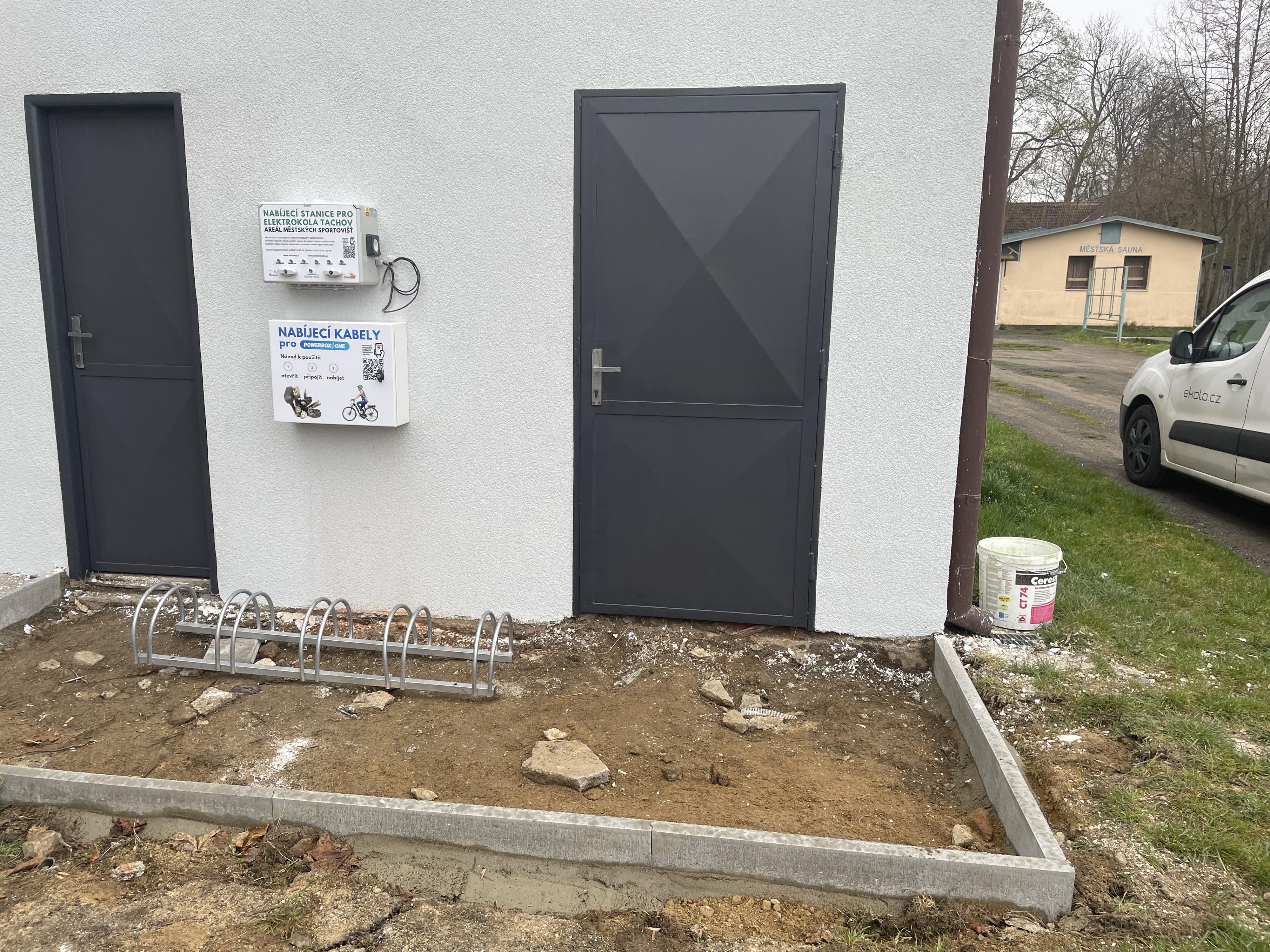 Nabíjecí stanice Areál městských sportovišť Tachov - restaurace U Vodníka foto 3