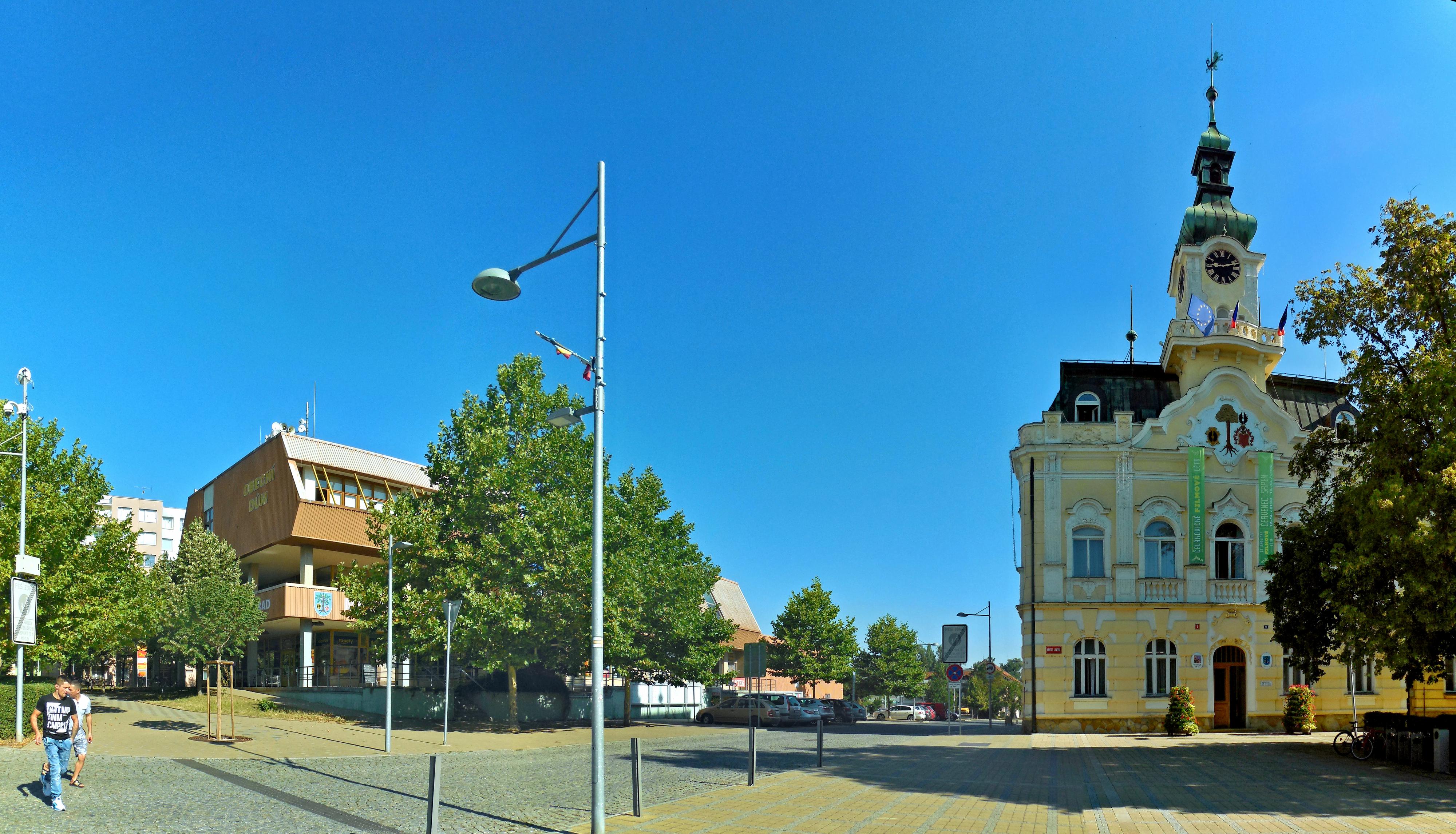 Čelákovice - městský úřad foto 6