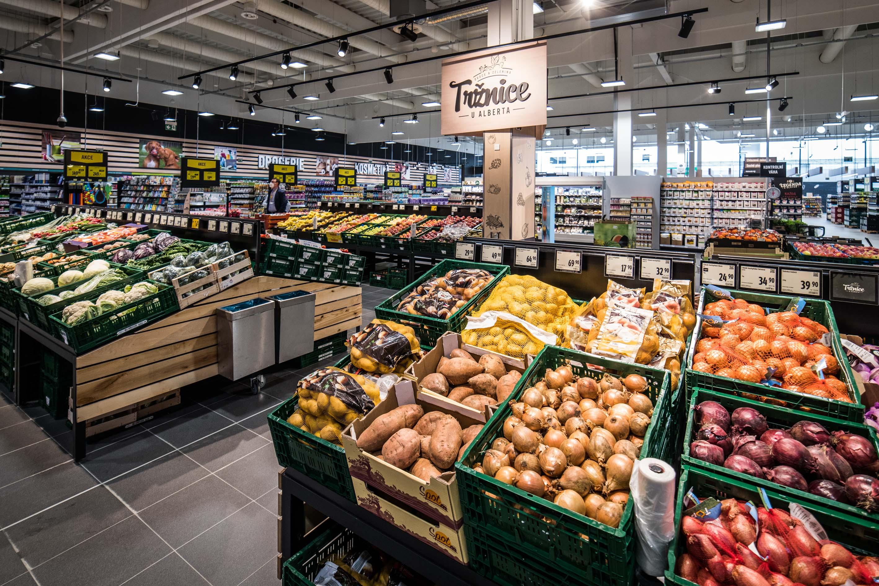 Albert Hypermarket foto 6