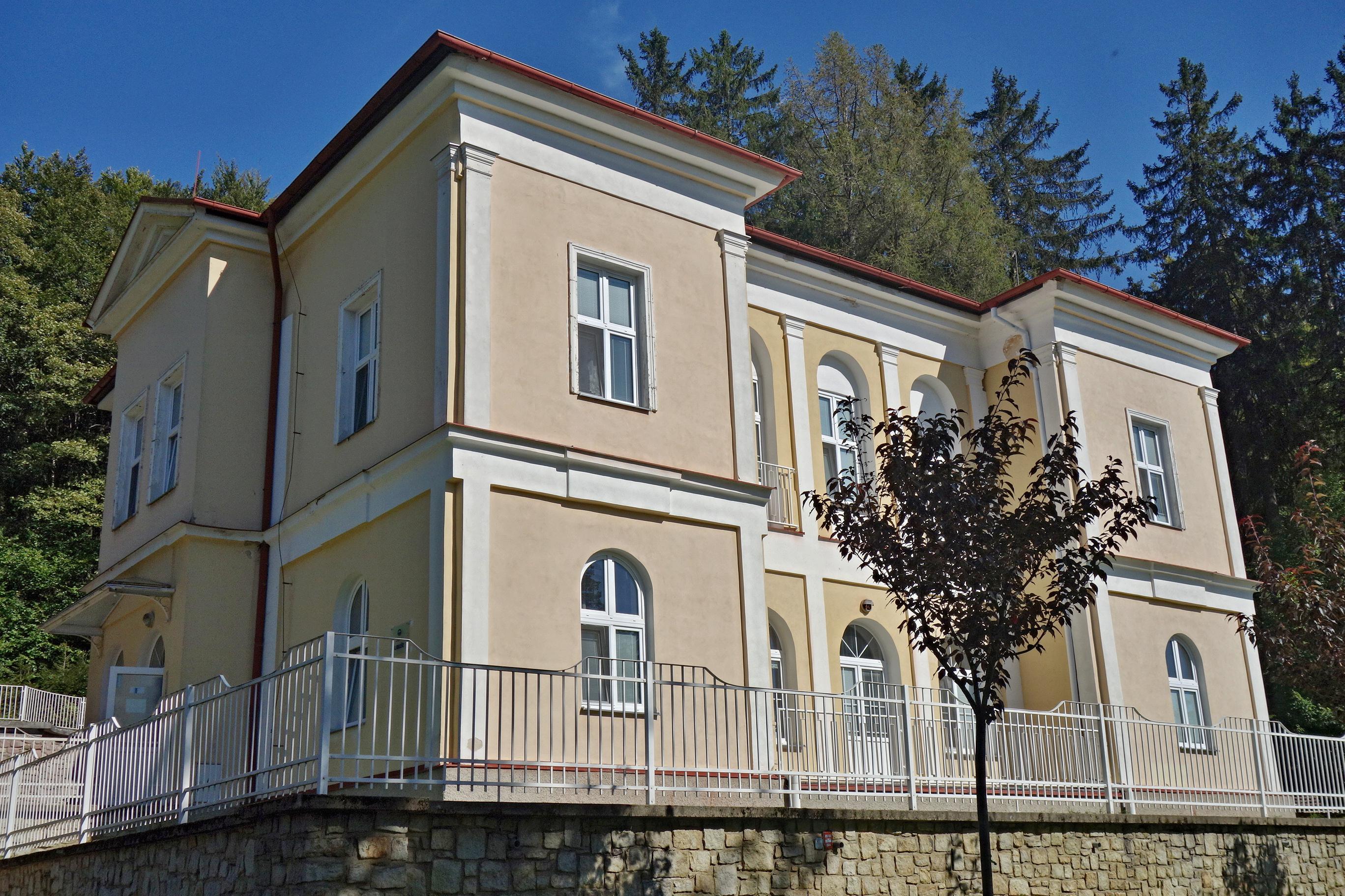 Lázeňský dům Šárka