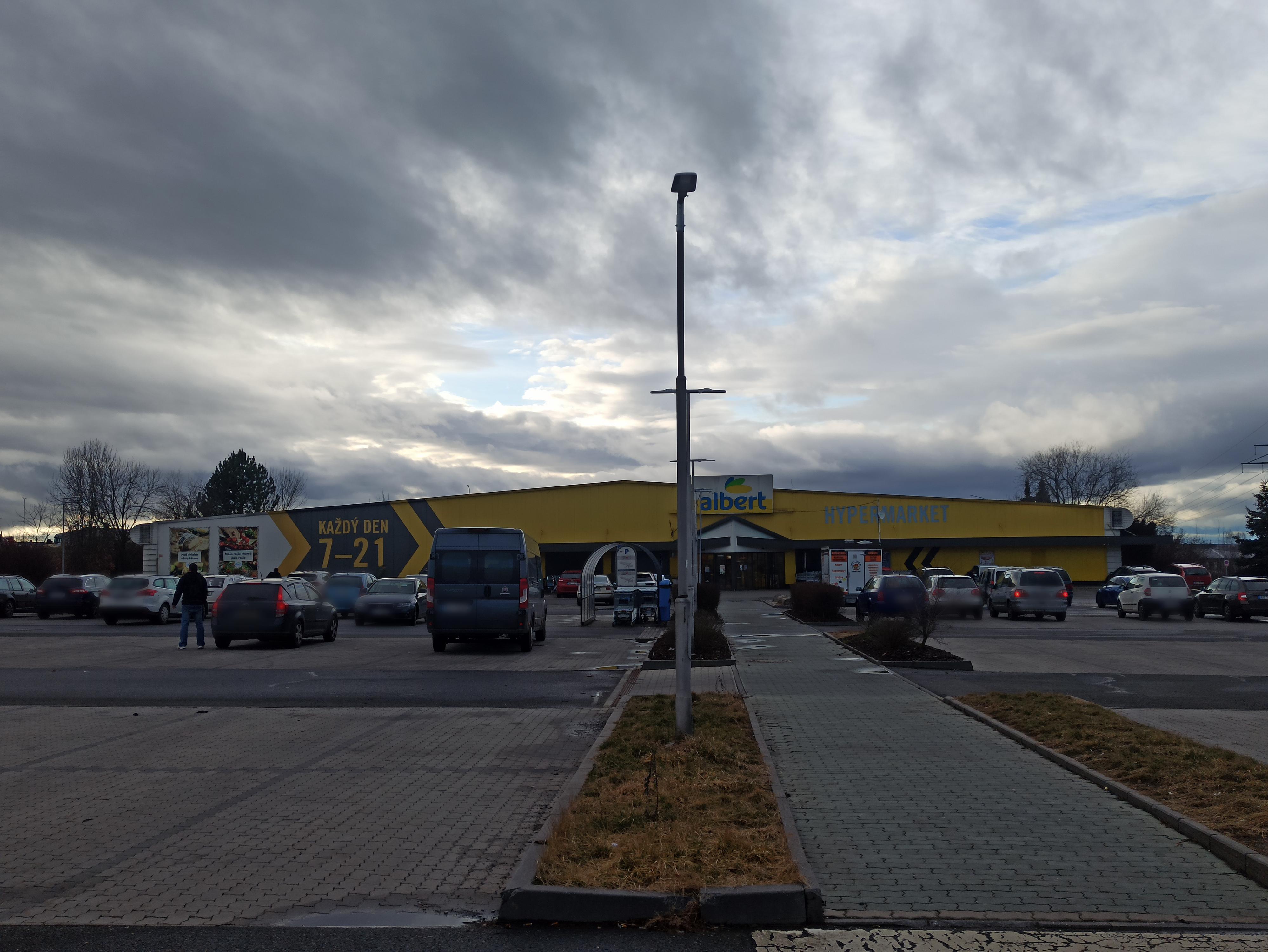 Albert Hypermarket foto 5