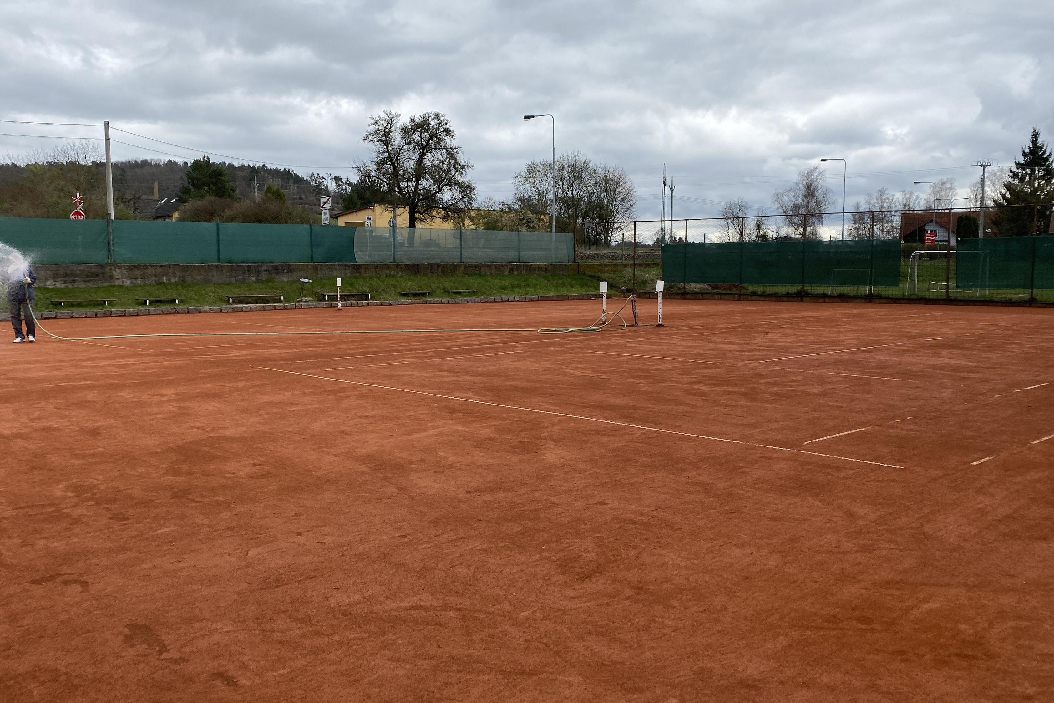 Letní tenisový klub Chrást nad Sázavou