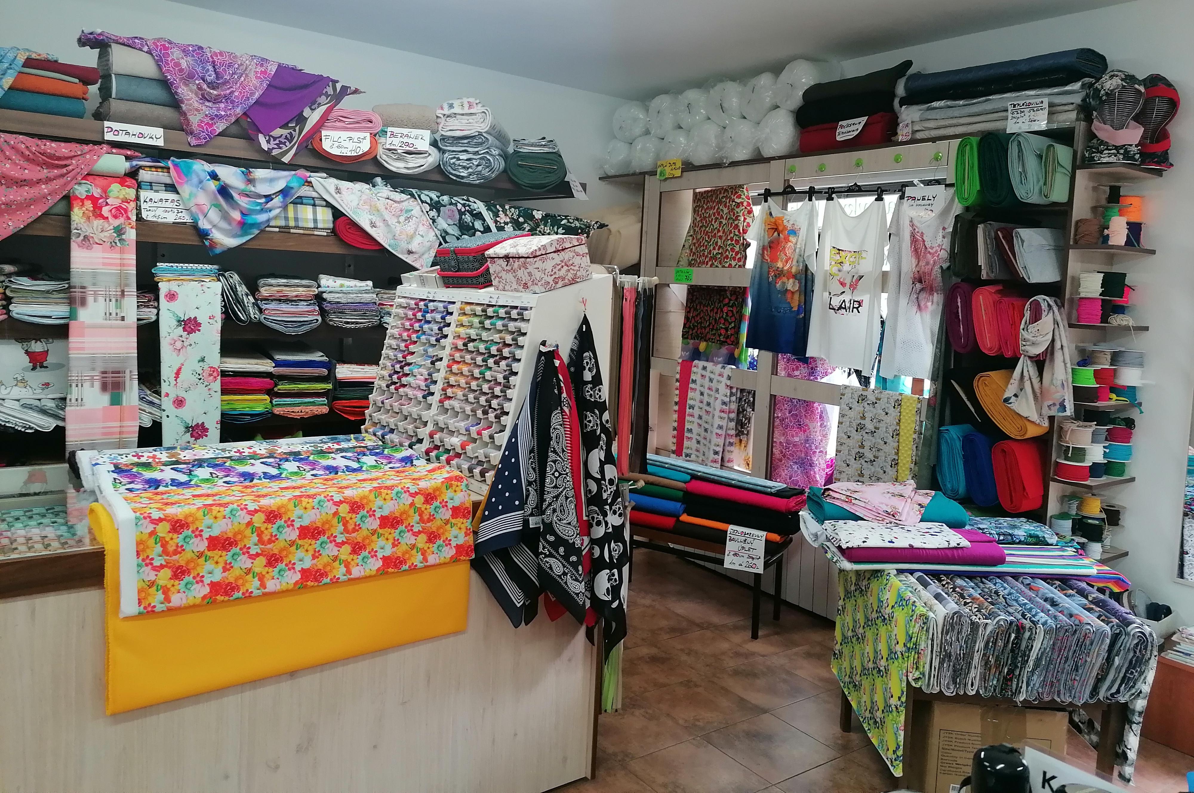 GALANTERIE - METRÁŽ  Kyselá Markéta foto 6
