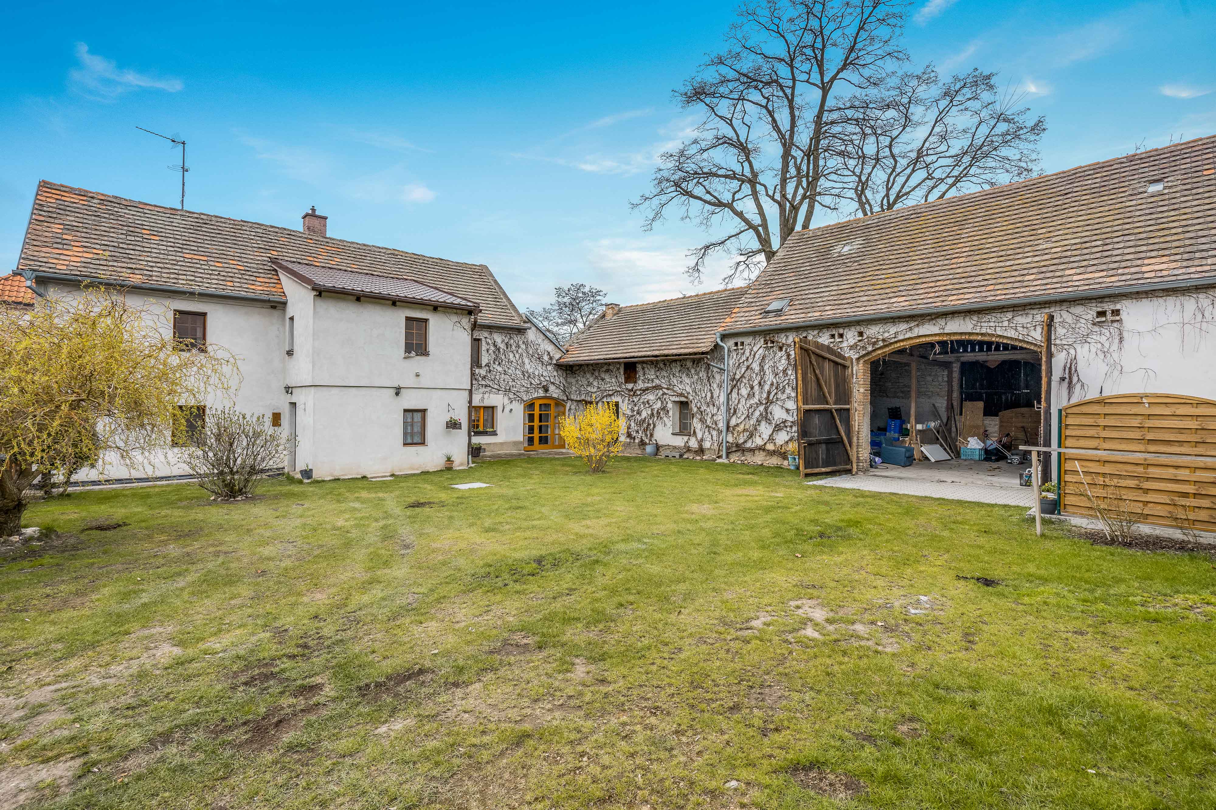 Jiří Vesecký - realitní makléř RE/MAX foto 4