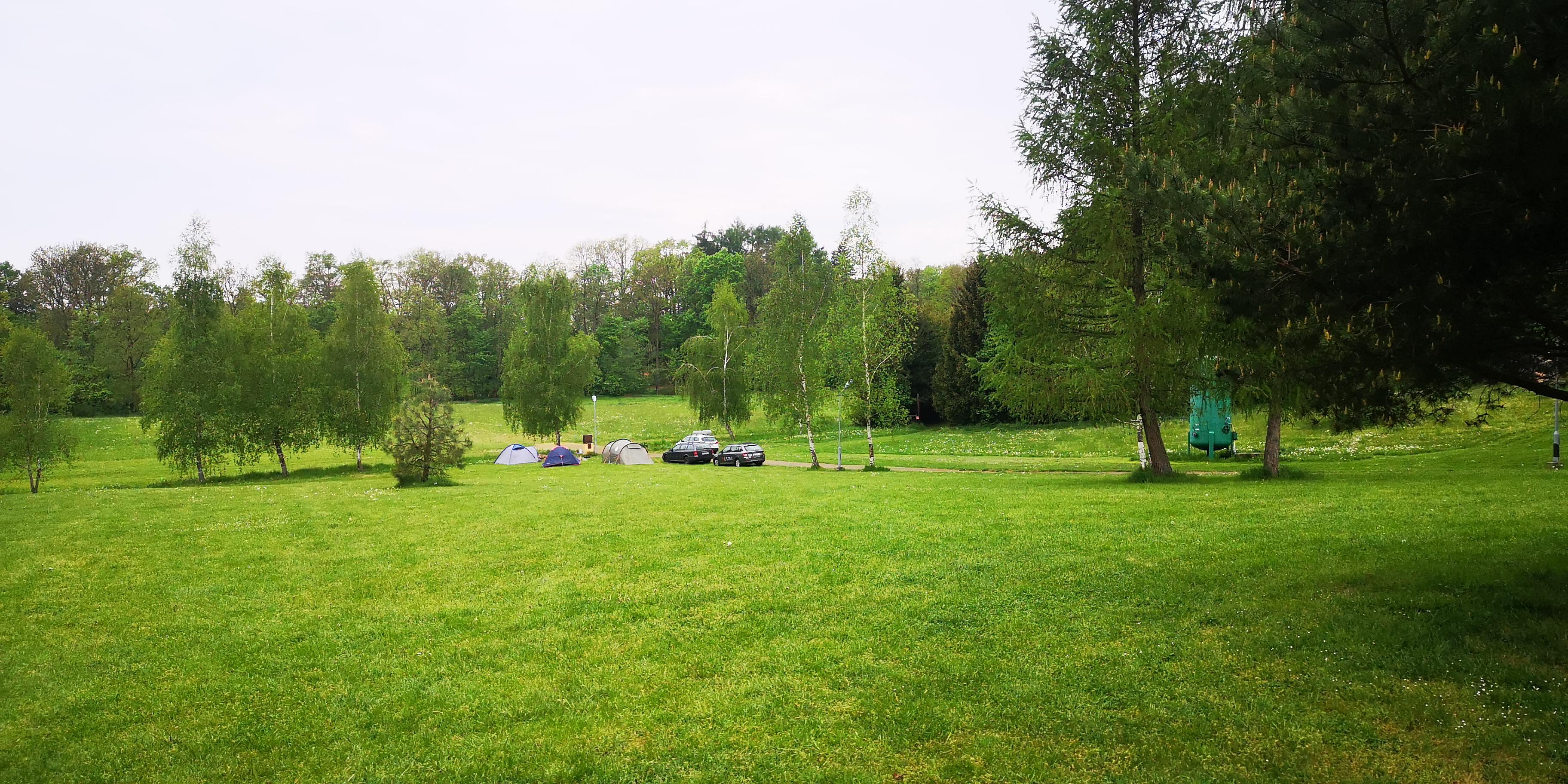 Autokemp a chatová osada Lužany u Jičína foto 2