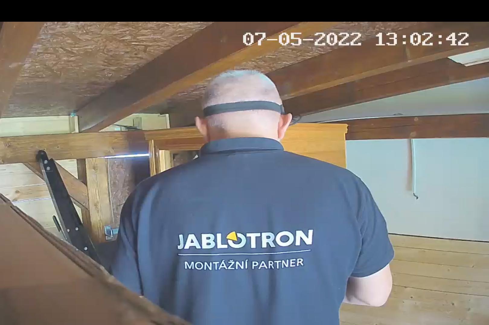 RICHARD NOCAR - ALARMYPRODOMY - JABLOTRON a LOXONE