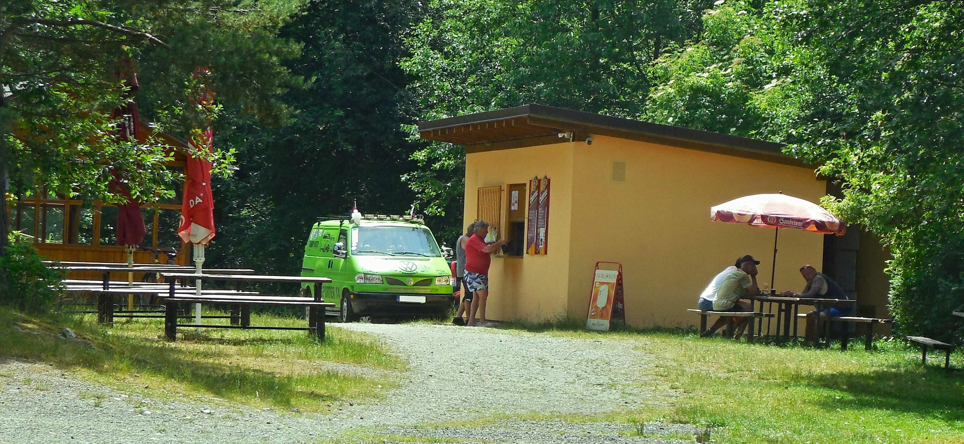 Občerstvení Jezírko u Hradce foto 3