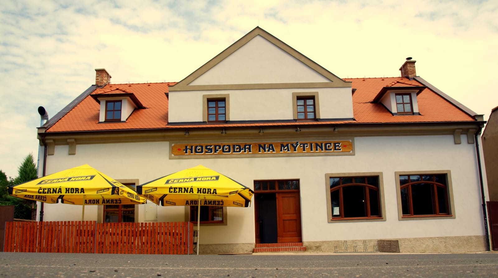 Hospoda Na mýtince foto 4