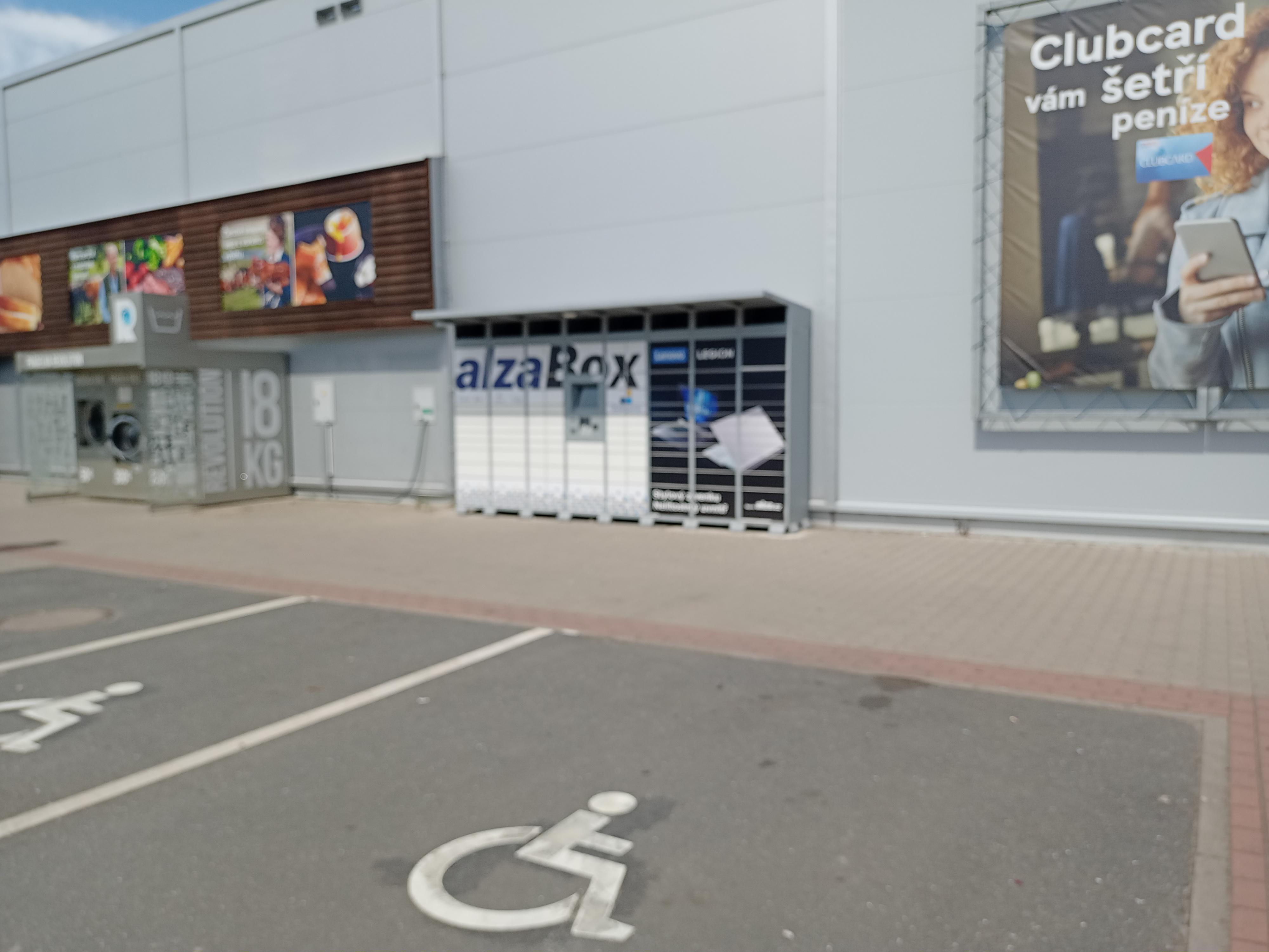 AlzaBox foto 2