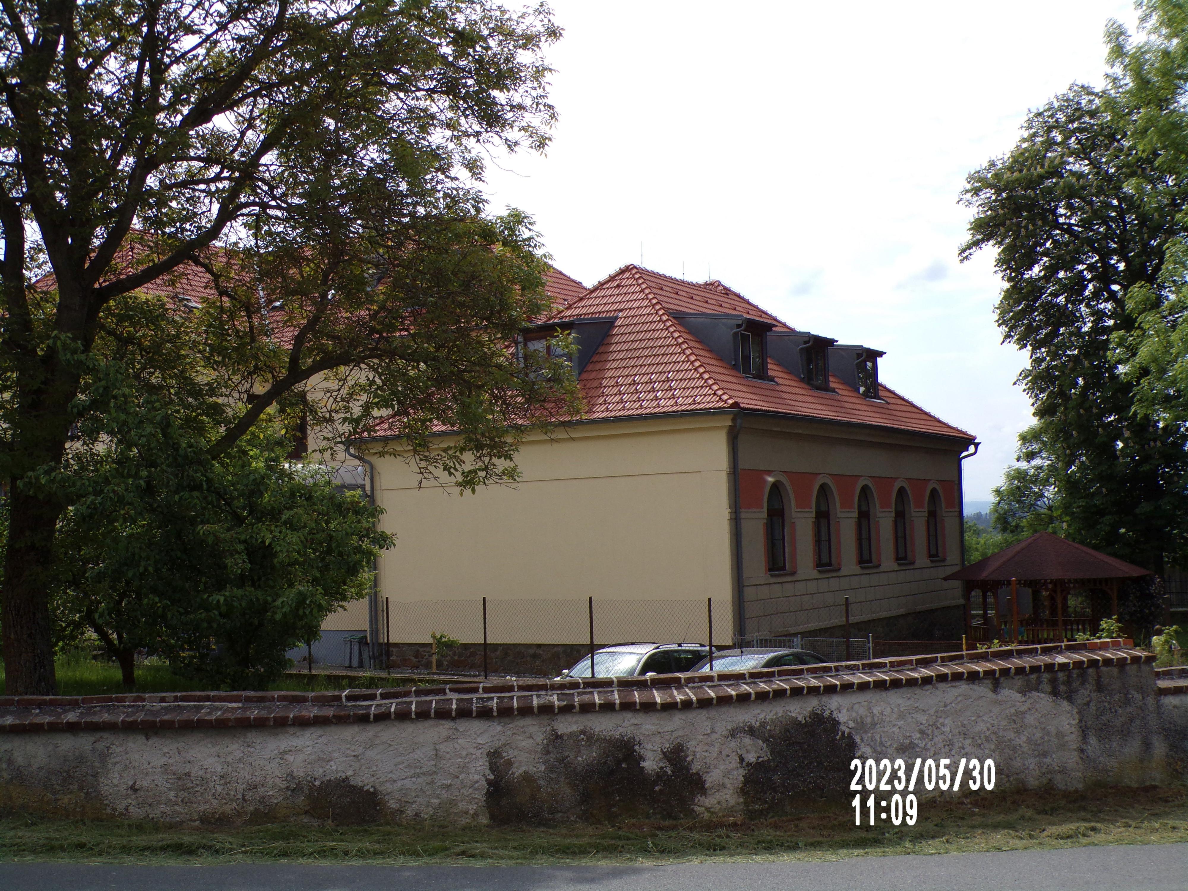 Hradešice - obecní úřad foto 4