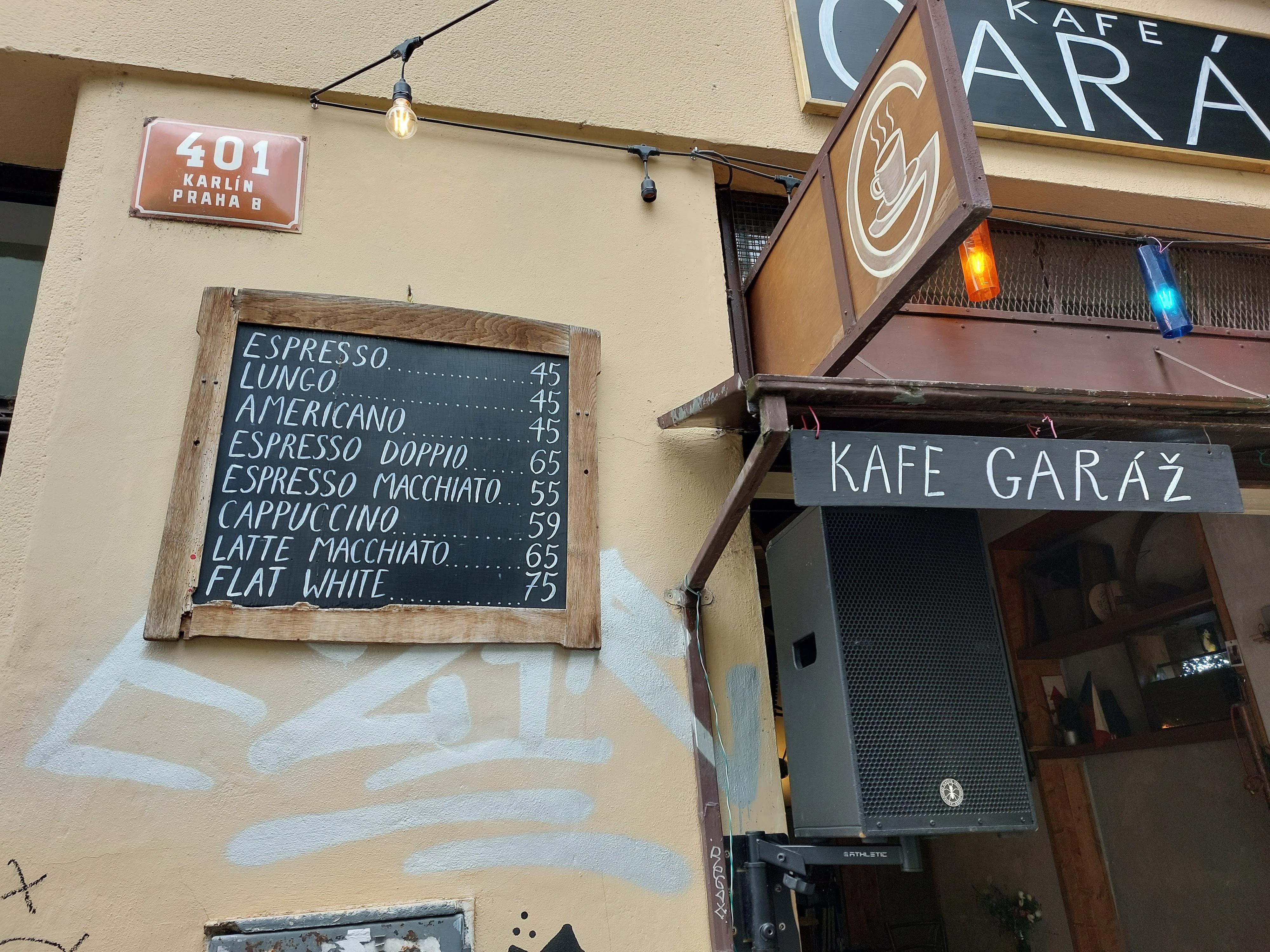 Kafé Garáž foto 3