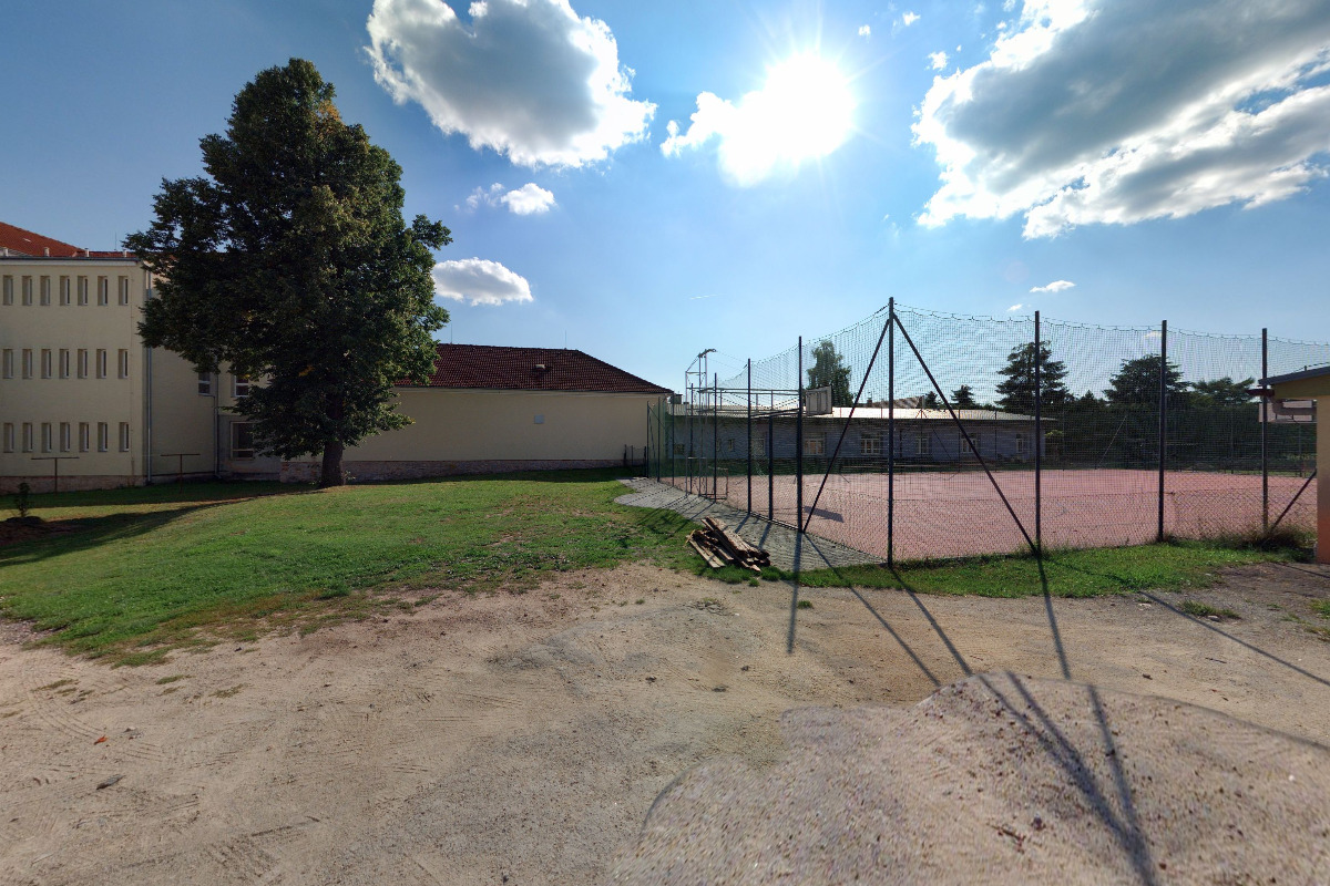 Městská knihovna České Velenice foto 2