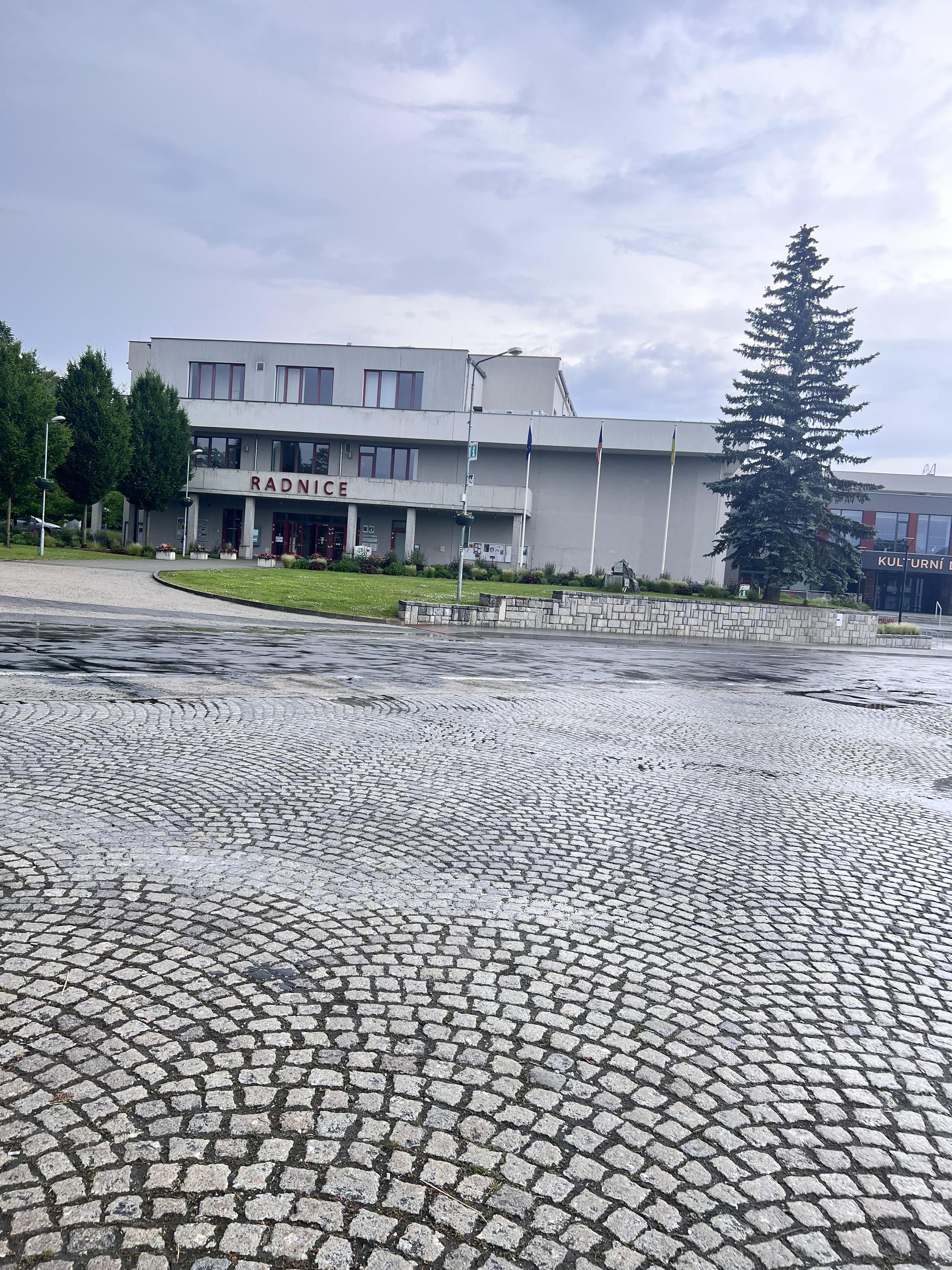 Milovice - městský úřad foto 5