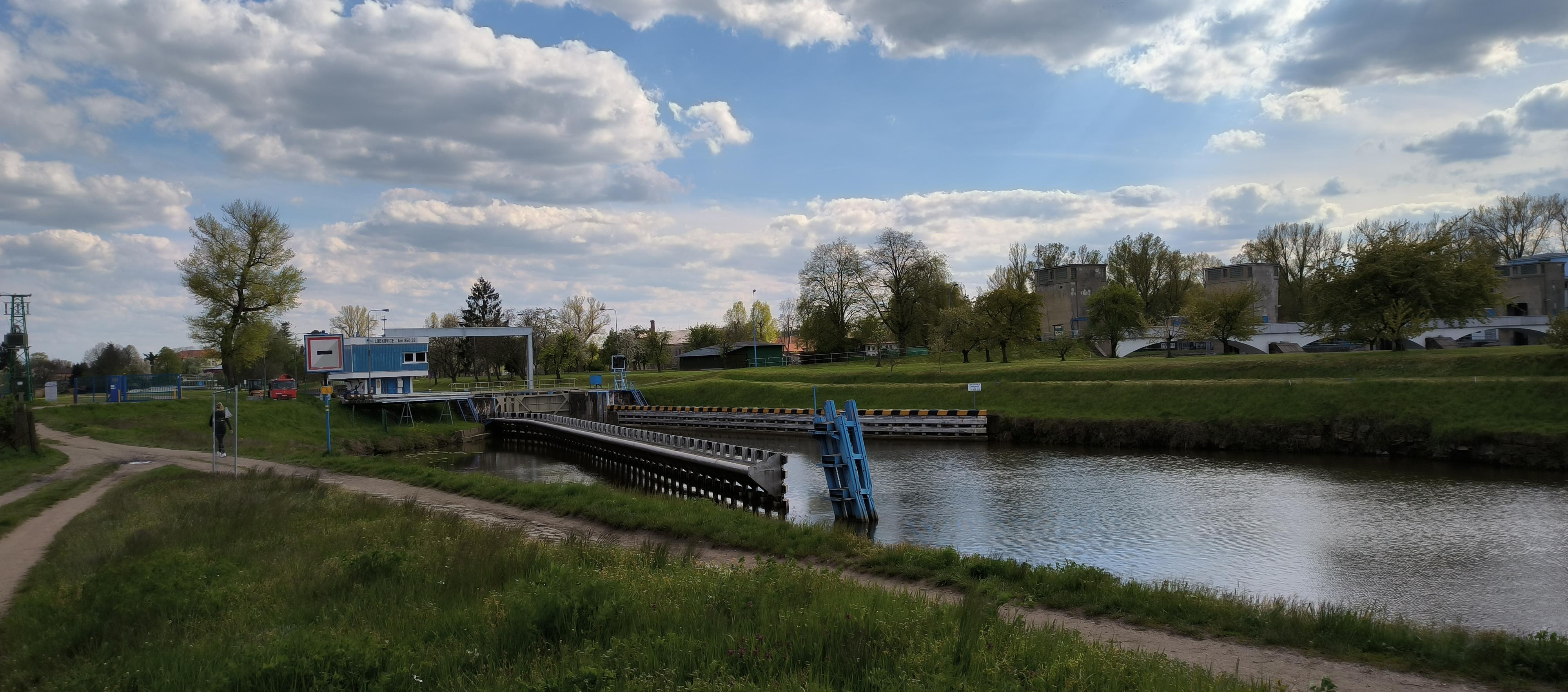 Plavební komora Lobkovice foto 6