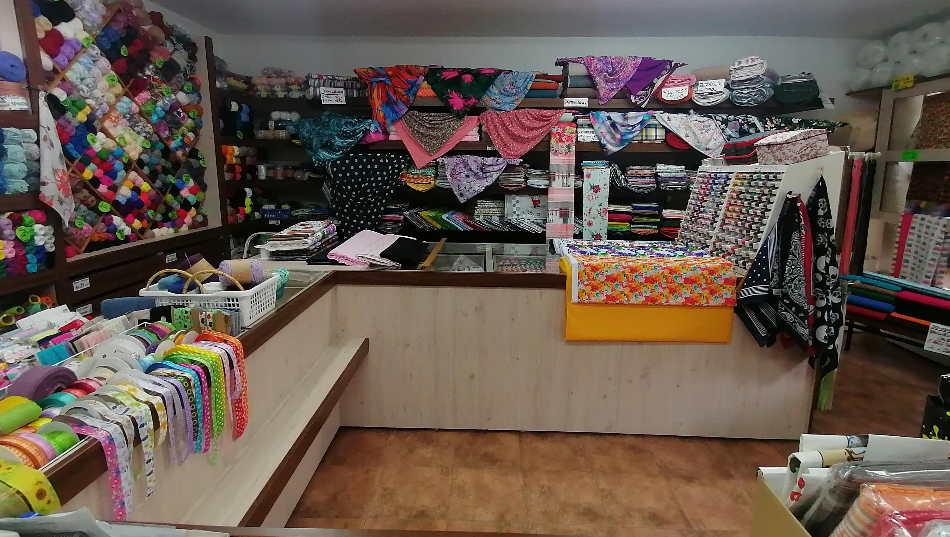 GALANTERIE - METRÁŽ  Kyselá Markéta foto 5