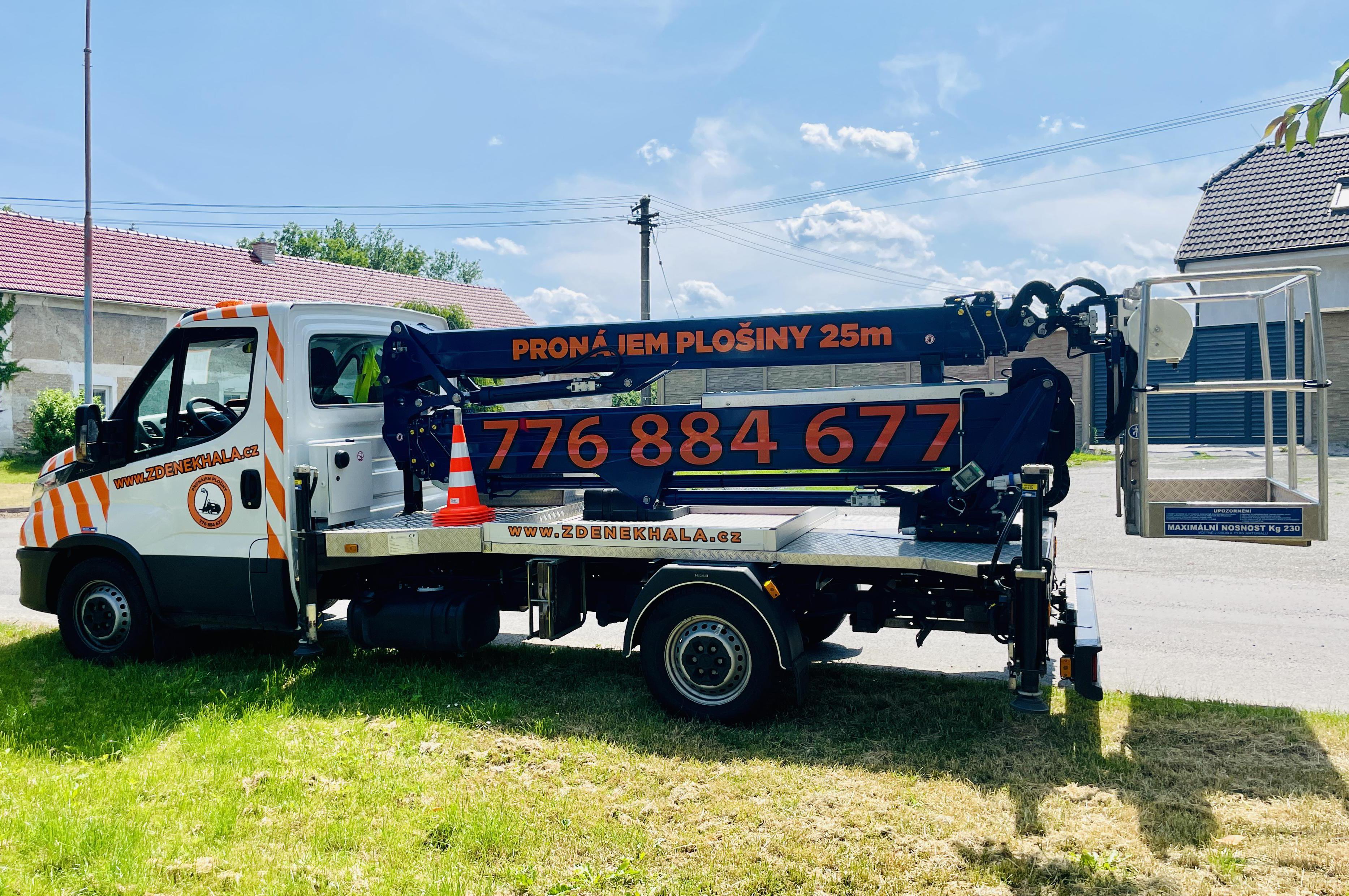 Zdeněk Hála, pronájem plošiny, arboristika