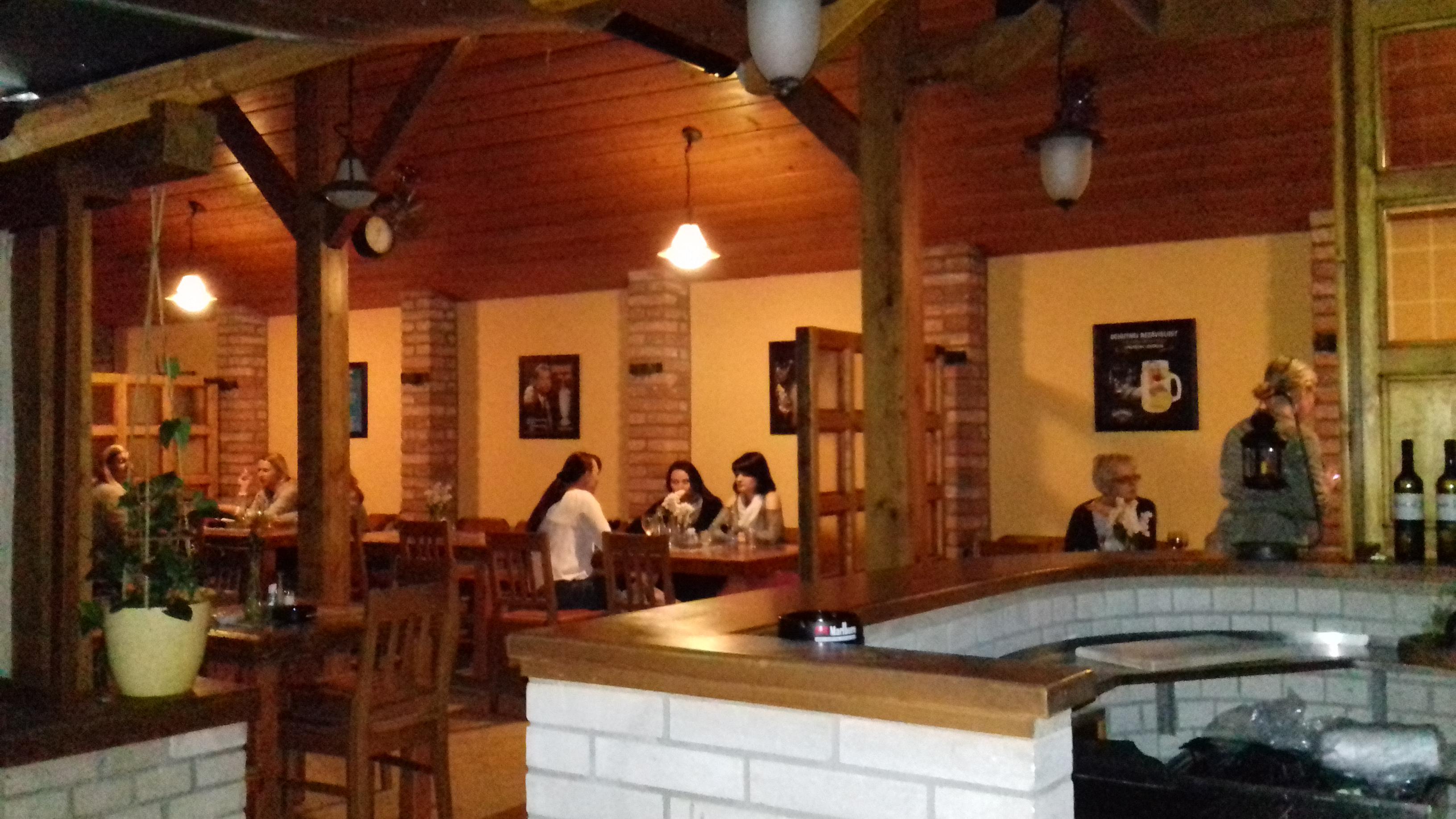 Stylová restaurace - Tuning bar foto 3