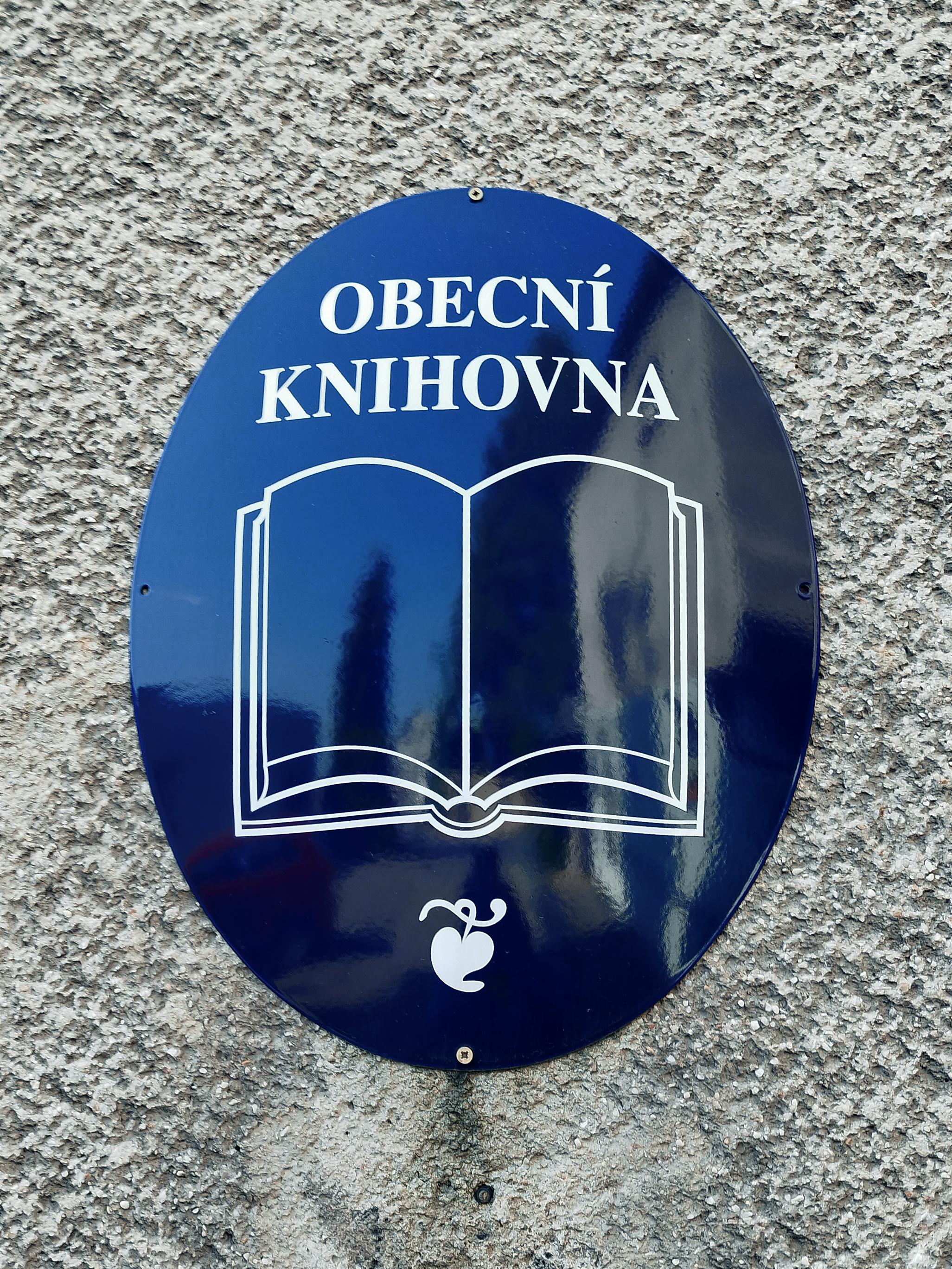 Obecní knihovna Mikulovice foto 2