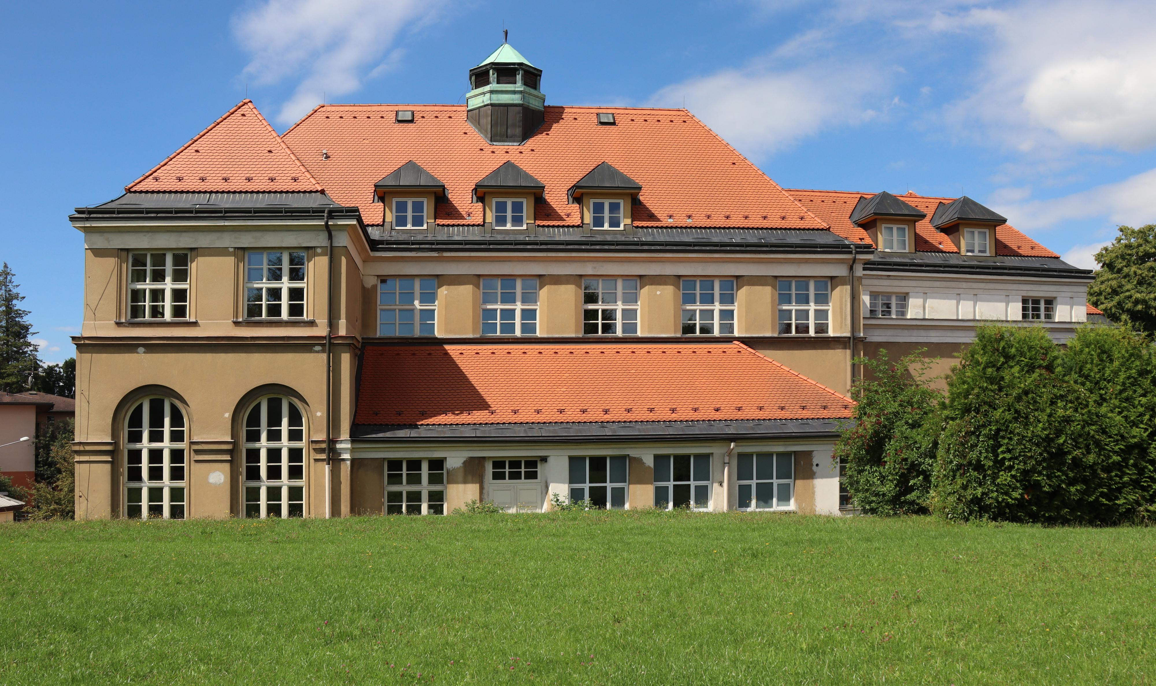 Základní škola kpt. Jaroše,Trutnov,Gorkého 38 foto 5