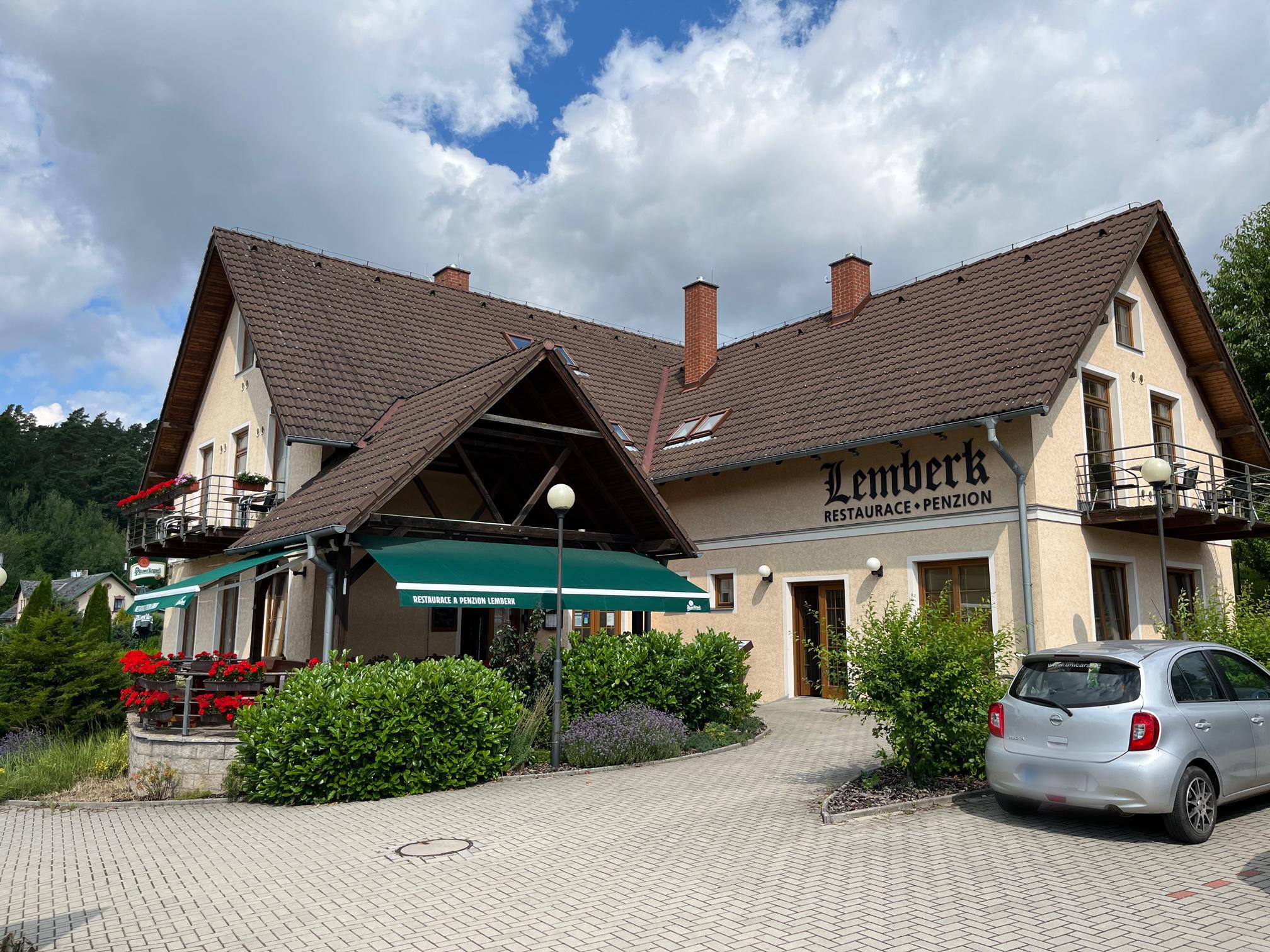 Lemberk Restaurace & Penzion