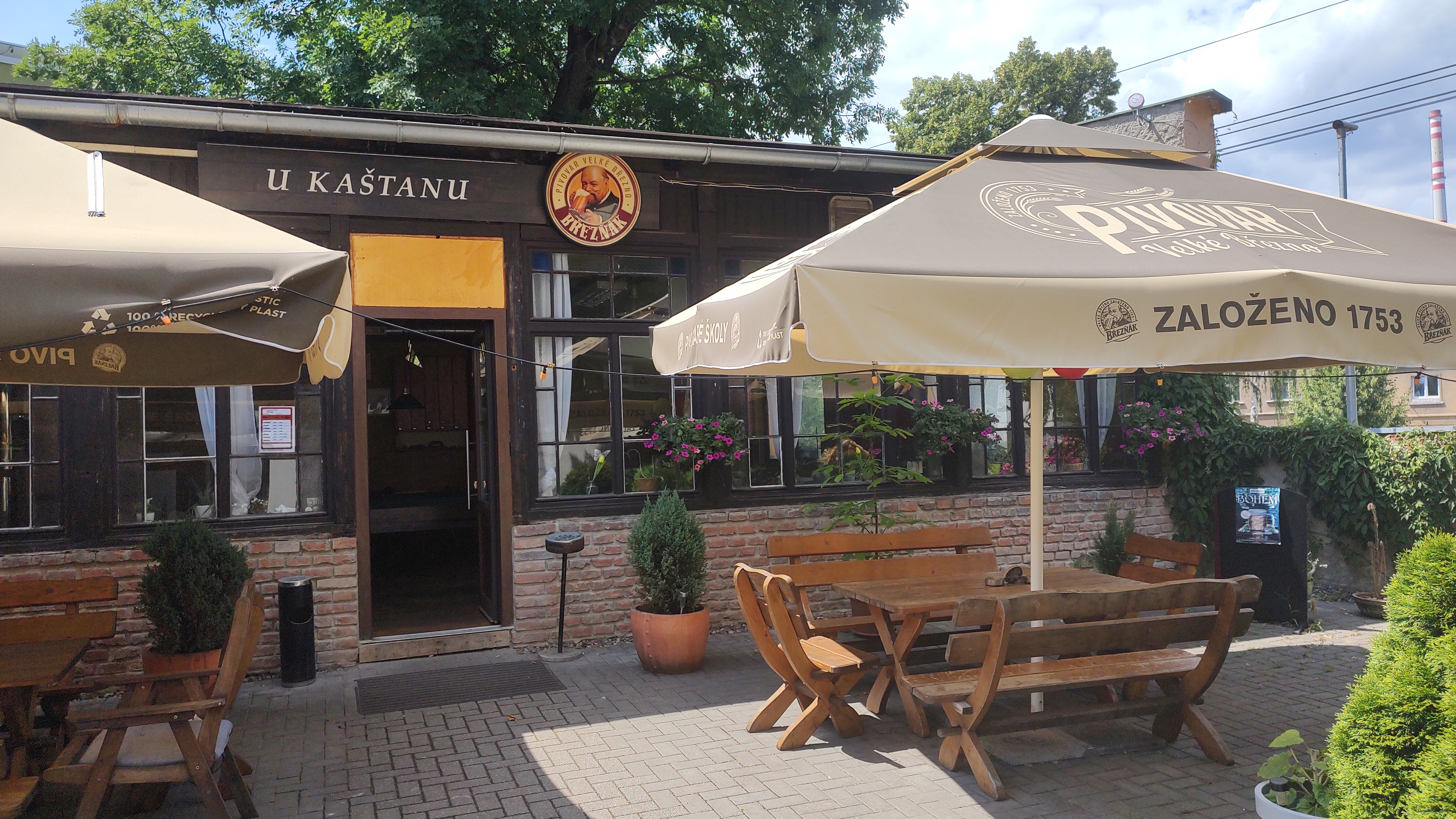 Restaurace U Kaštanu foto 4