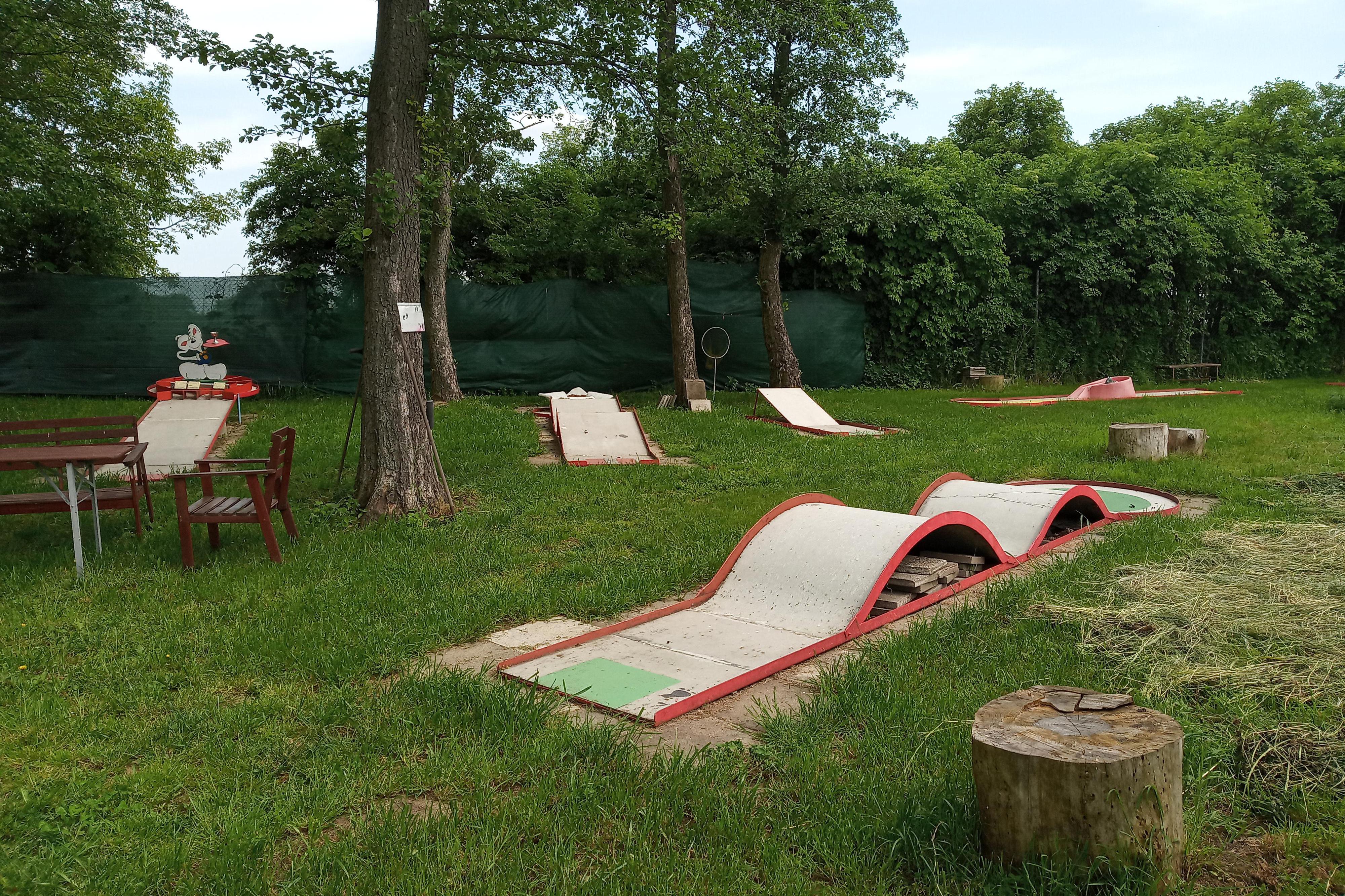 Minigolfové hřiště Pečky