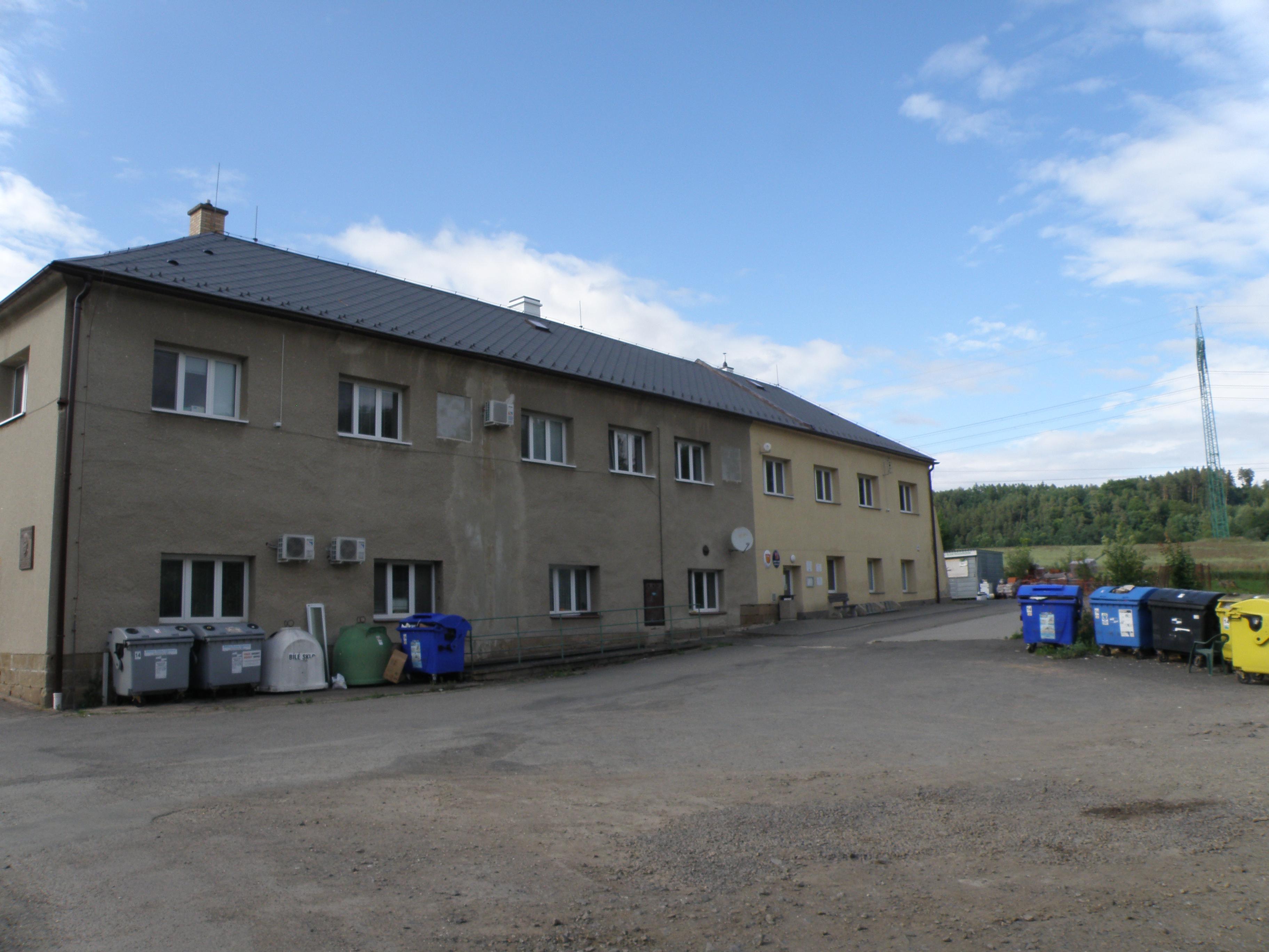 Rudoltice - obecní úřad foto 2