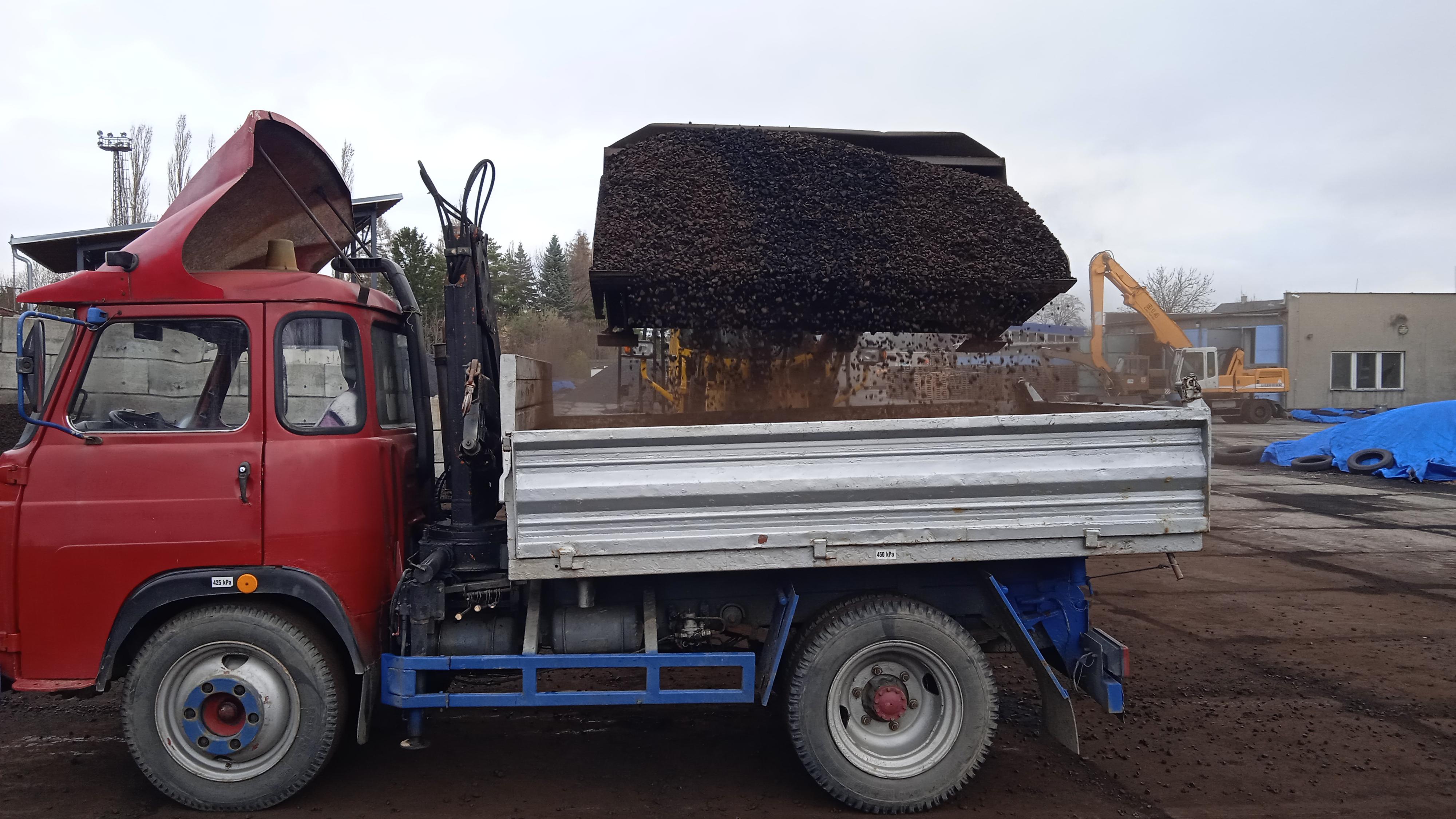 Autodoprava a lehké opravy automobilů Robert Černoch foto 3