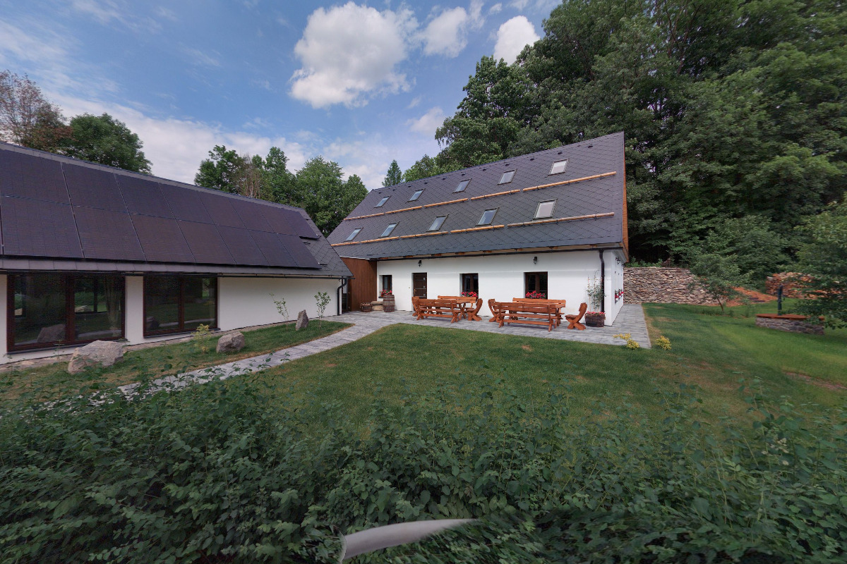 Chalupa u potoku foto 5